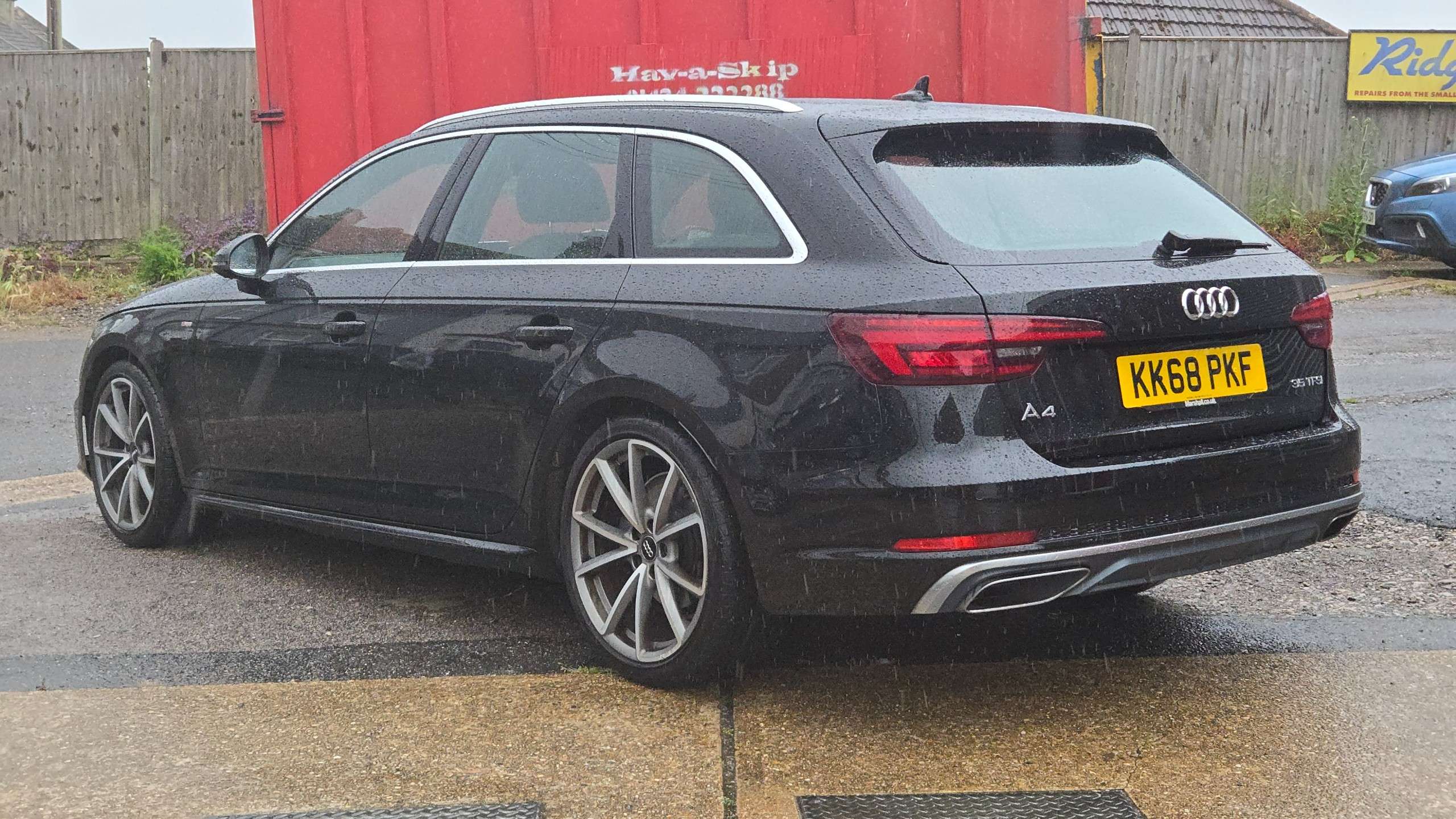 A 2019 AUDI A4 AVANT 2.0 TFSI 35 S line Euro 6 (s/s) 5dr A 2019 AUDI A4 AVANT 2.0 TFSI 35 S line Euro 6 (s/s) 5dr