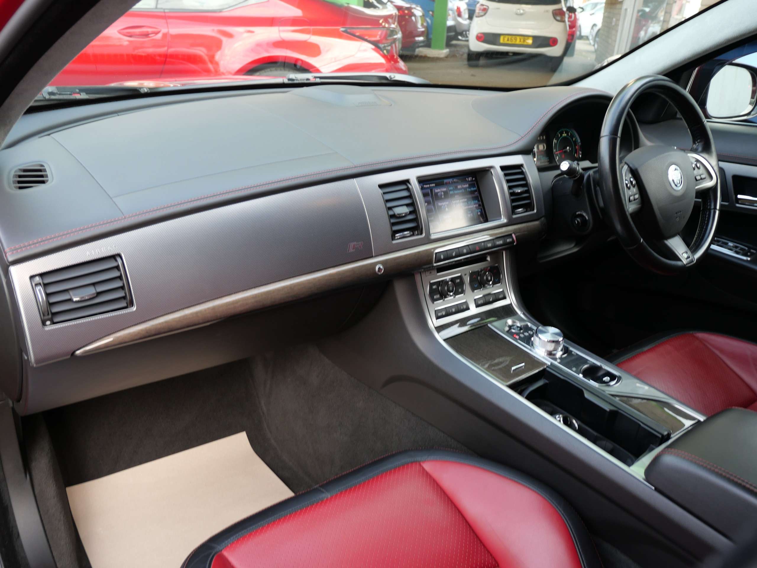 2013 JAGUAR XF 2013 JAGUAR XF