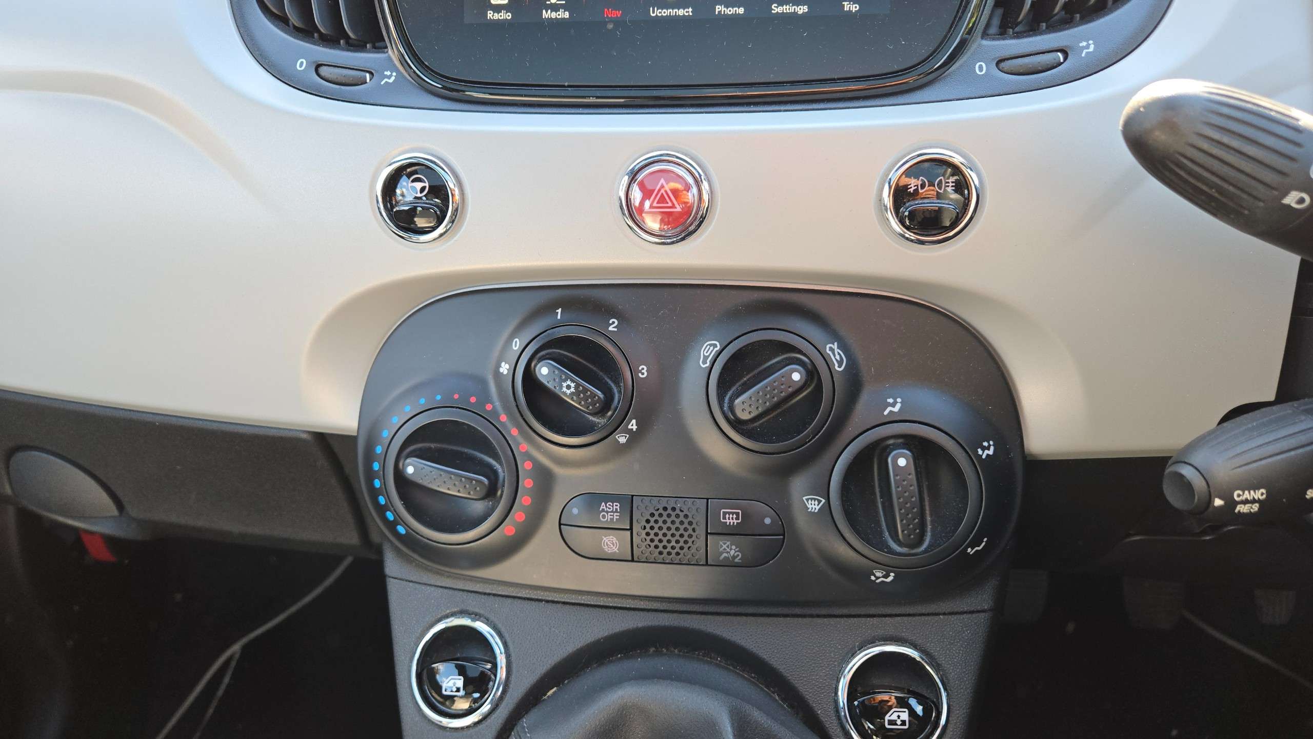 2020 FIAT 500 2020 FIAT 500