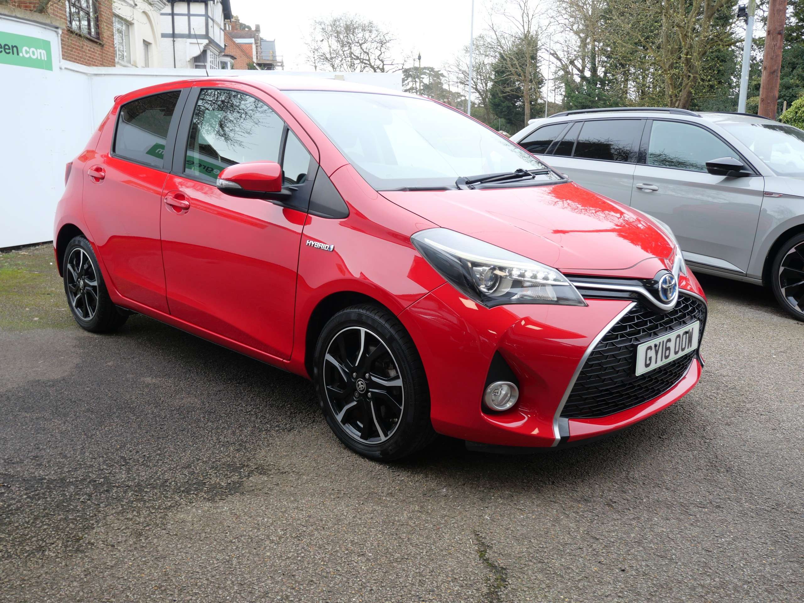 A 2016 TOYOTA YARIS 1.5 VVT-h Design Petrol Hybrid E-CVT Euro 6 5dr 1 Owner Only 14000 Miles 20 Pound Road Tax A 2016 TOYOTA YARIS 1.5 VVT-h Design Petrol Hybrid E-CVT Euro 6 5dr 1 Owner Only 14000 Miles 20 Pound Road Tax