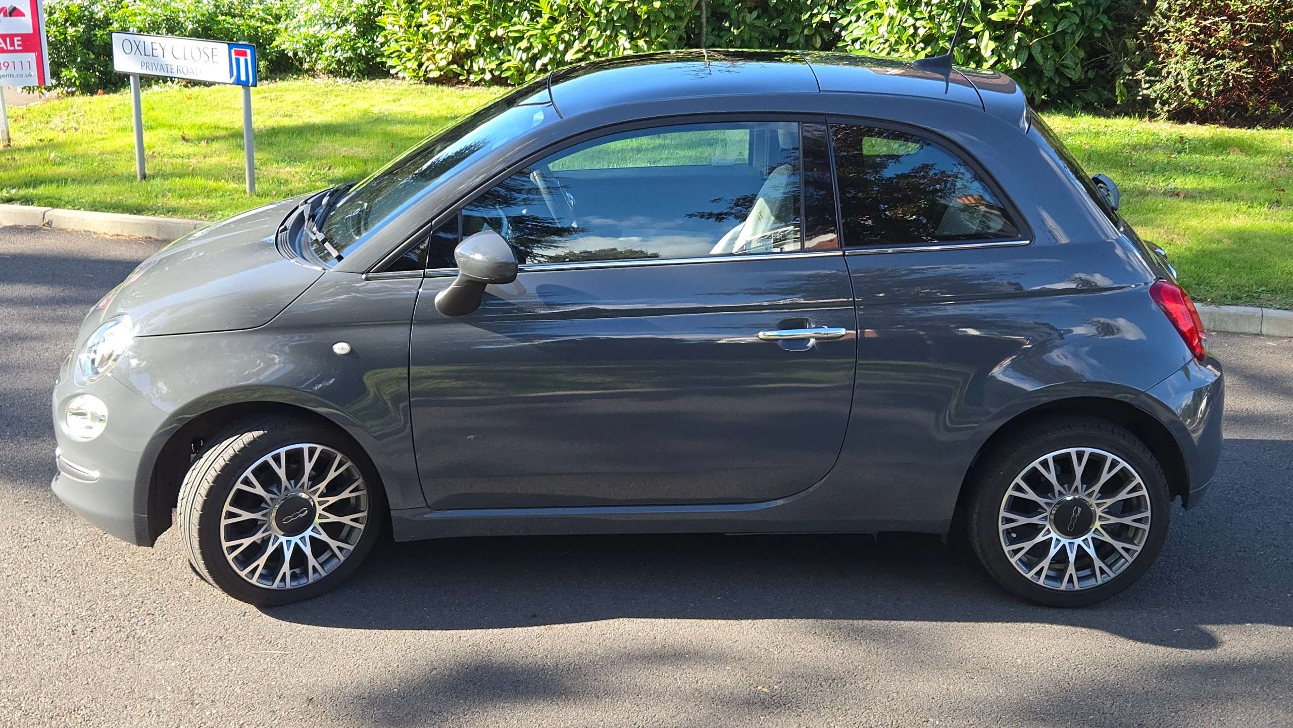 A 2020 FIAT 500 1.2 Star Hatchback 3dr Petrol Manual Euro 6 (s/s) (69 bhp) A 2020 FIAT 500 1.2 Star Hatchback 3dr Petrol Manual Euro 6 (s/s) (69 bhp)