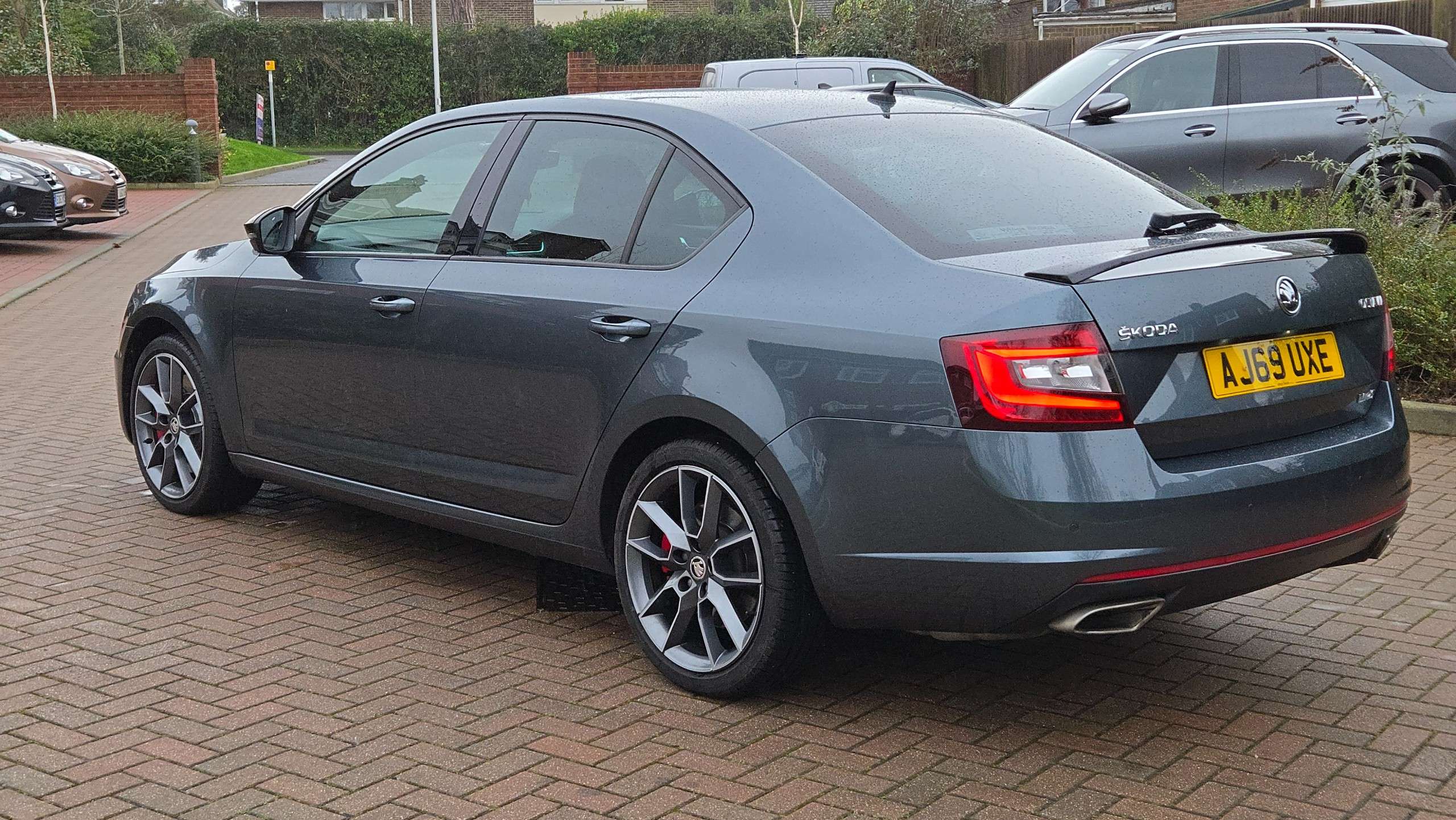 A 2019 SKODA OCTAVIA 2.0 TSI GPF vRS DSG Euro 6 (s/s) (245 ps) 5dr A 2019 SKODA OCTAVIA 2.0 TSI GPF vRS DSG Euro 6 (s/s) (245 ps) 5dr