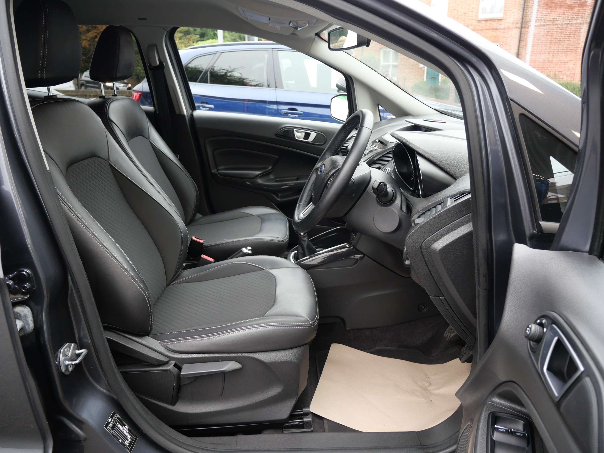 2017 FORD ECOSPORT 2017 FORD ECOSPORT