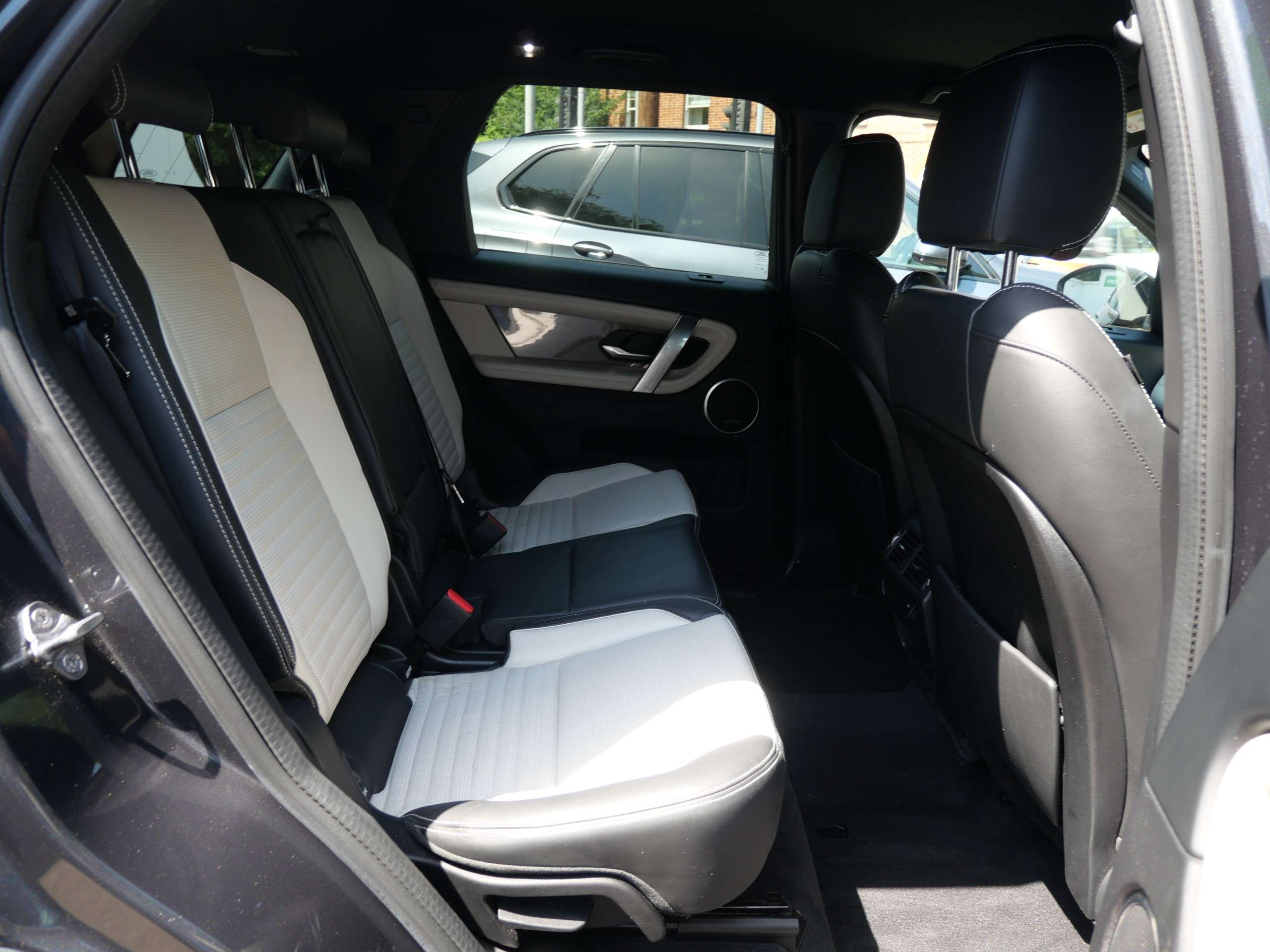 2019 LAND ROVER DISCOVERY SPORT 2019 LAND ROVER DISCOVERY SPORT