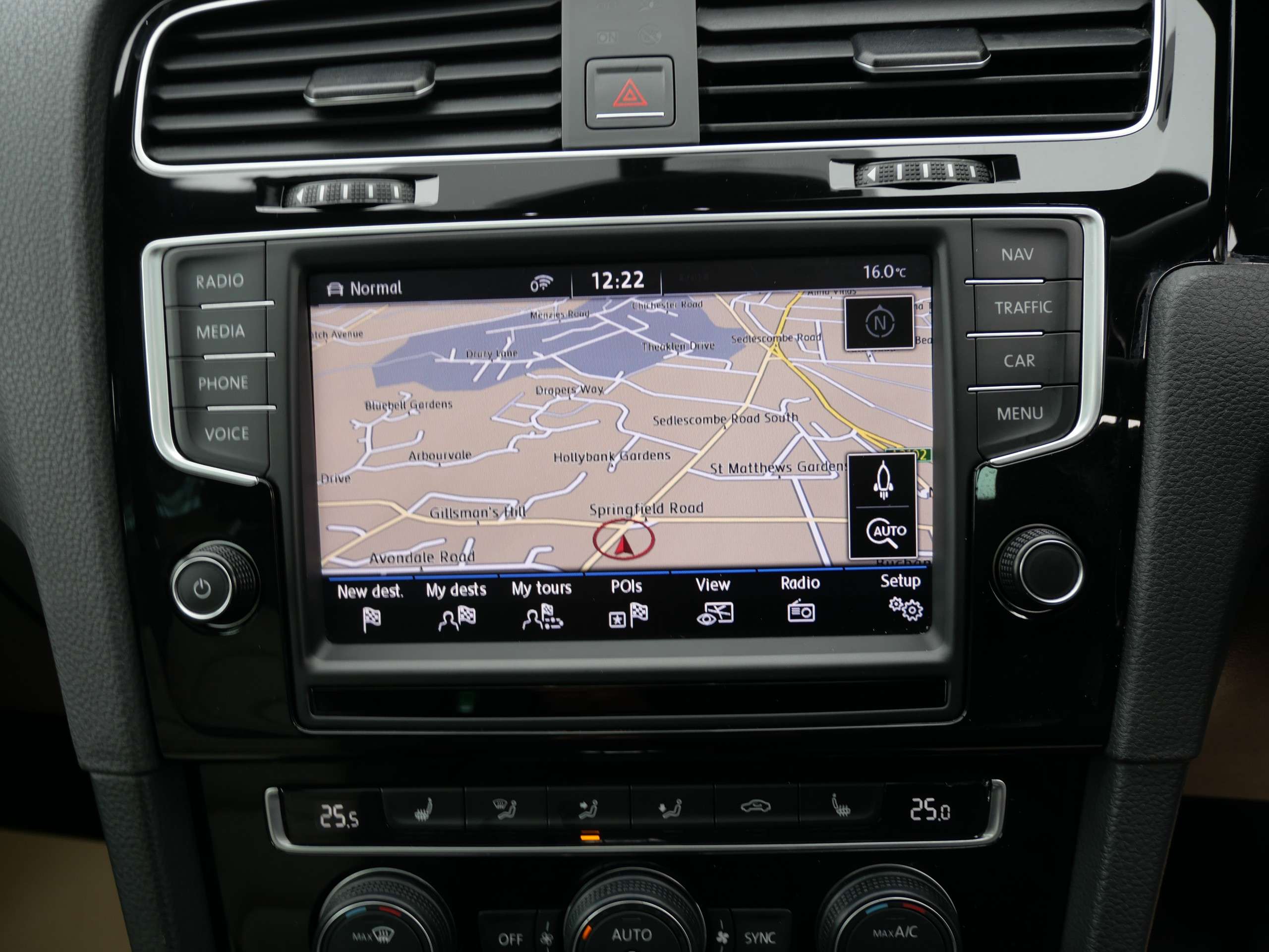 2016 VOLKSWAGEN GOLF 2016 VOLKSWAGEN GOLF