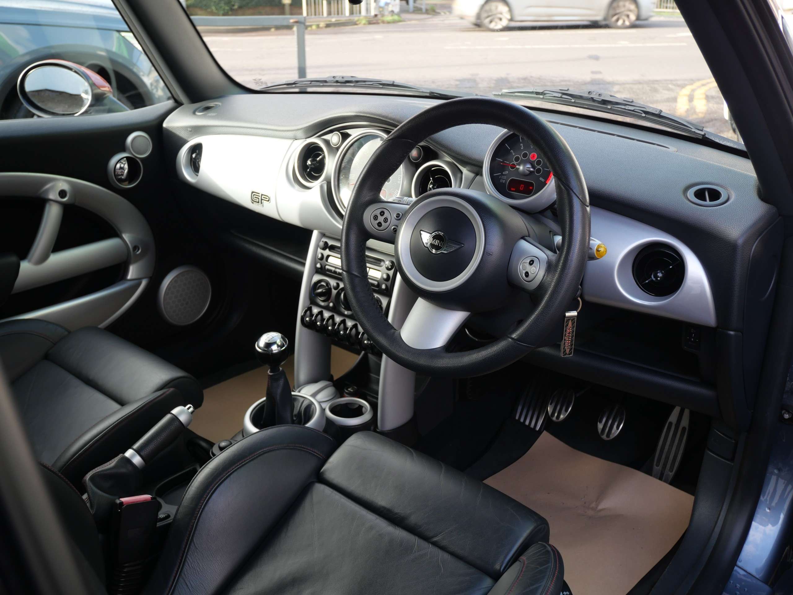 2006 MINI HATCH 2006 MINI HATCH