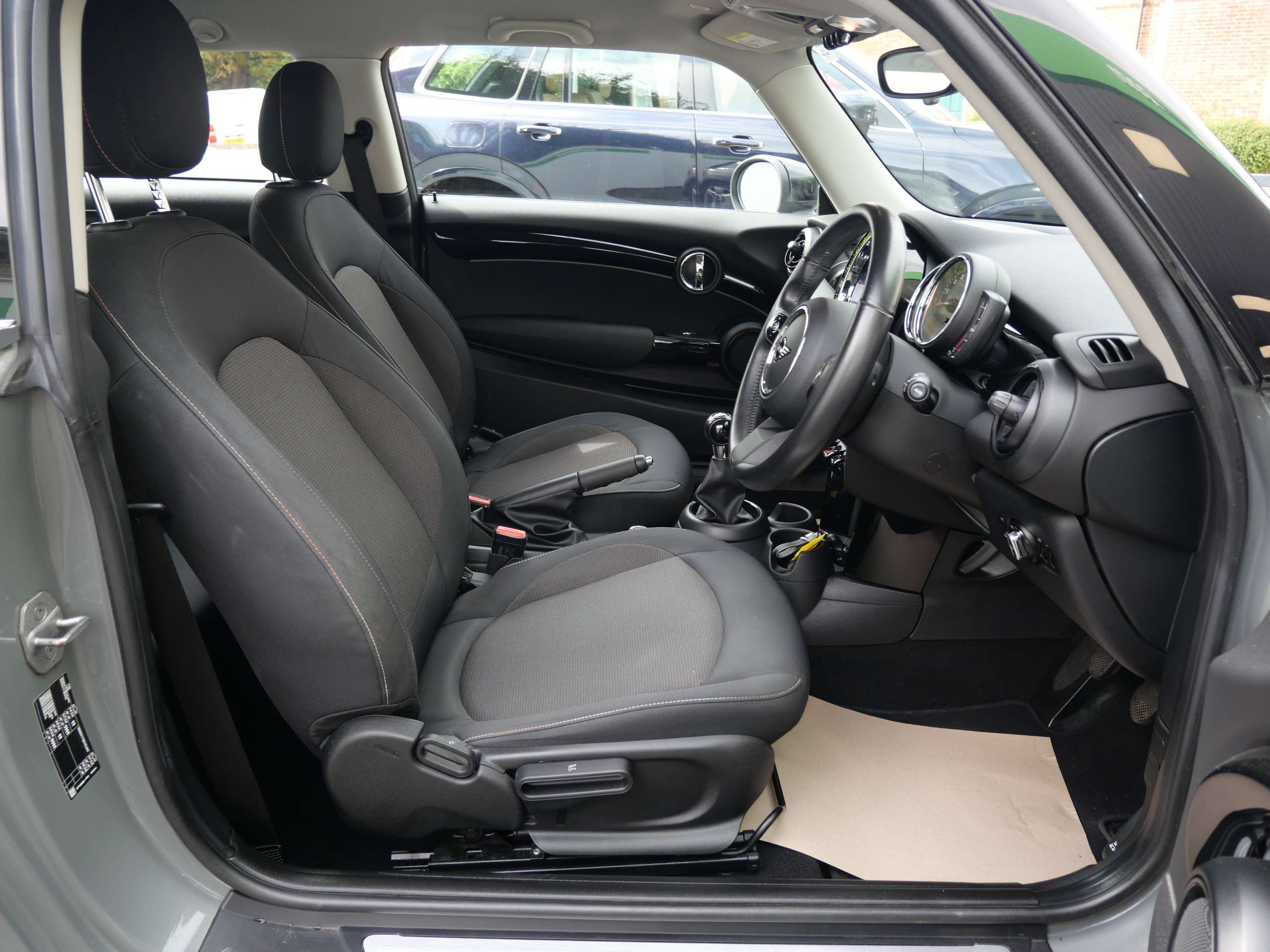 2021 MINI HATCH 2021 MINI HATCH