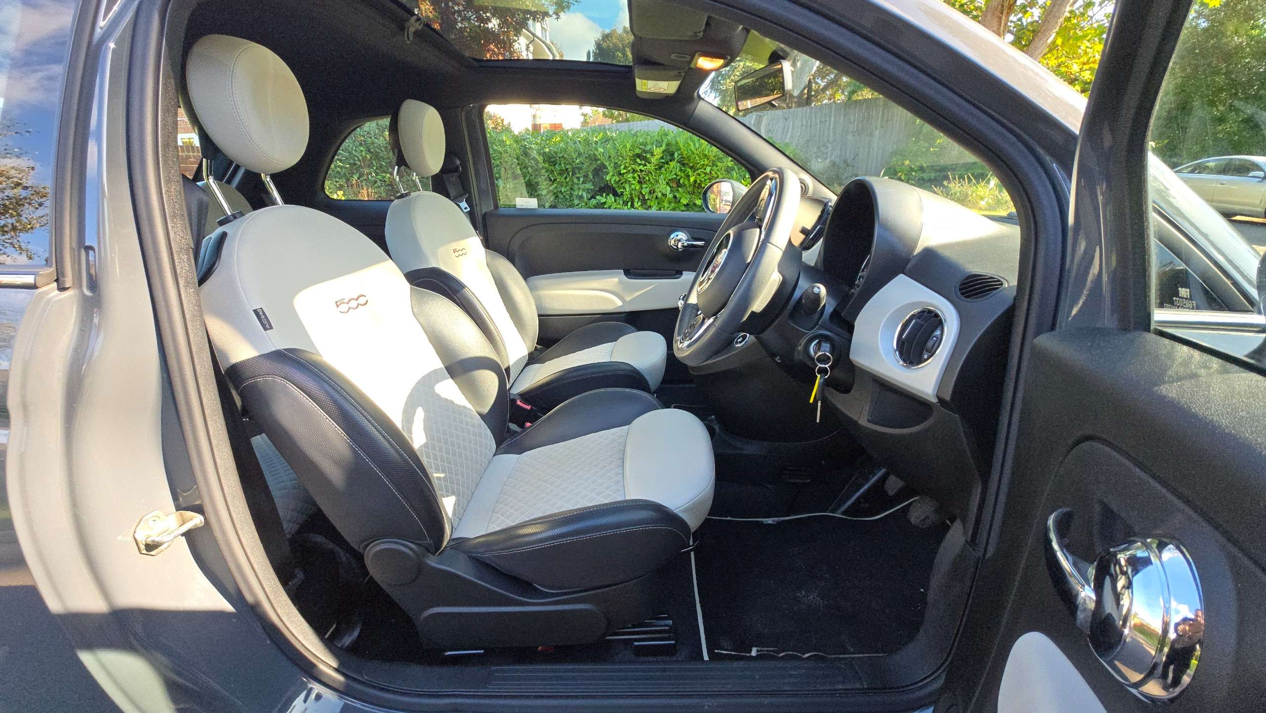 2020 FIAT 500 2020 FIAT 500