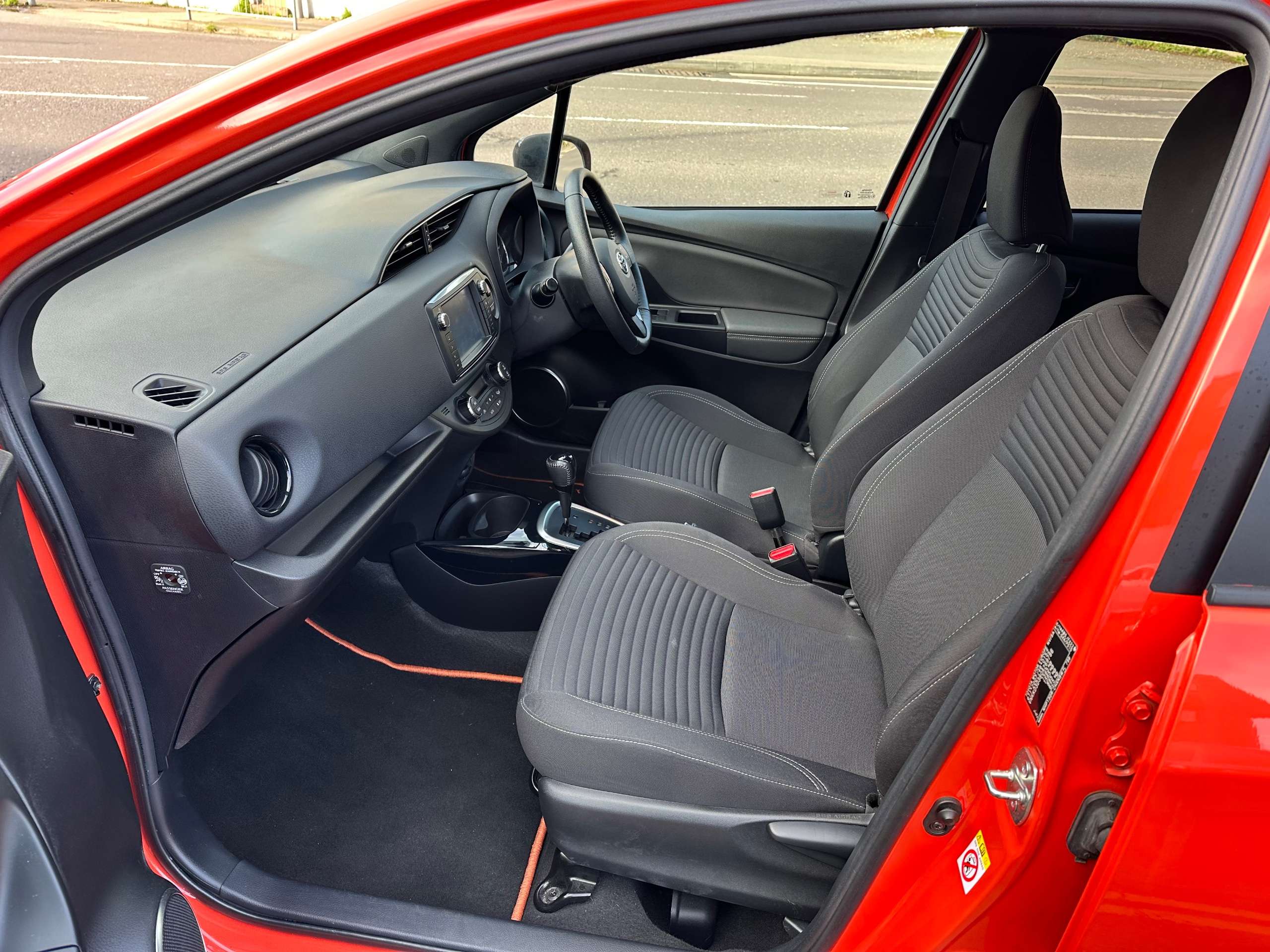 2016 TOYOTA YARIS 2016 TOYOTA YARIS