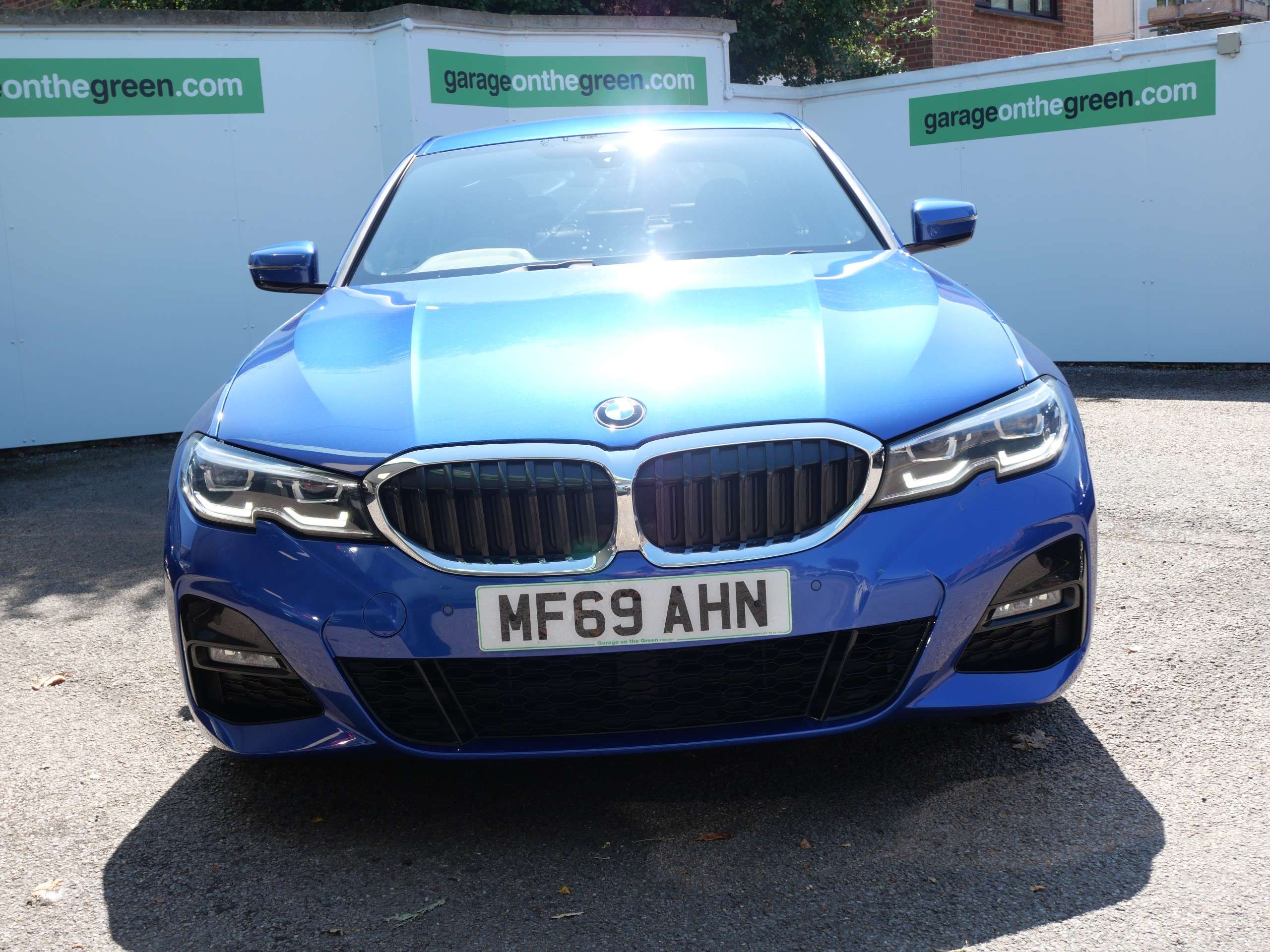 A 2019 BMW 3 SERIES 2.0 320i M Sport Auto Euro 6 (s/s) 4dr A 2019 BMW 3 SERIES 2.0 320i M Sport Auto Euro 6 (s/s) 4dr