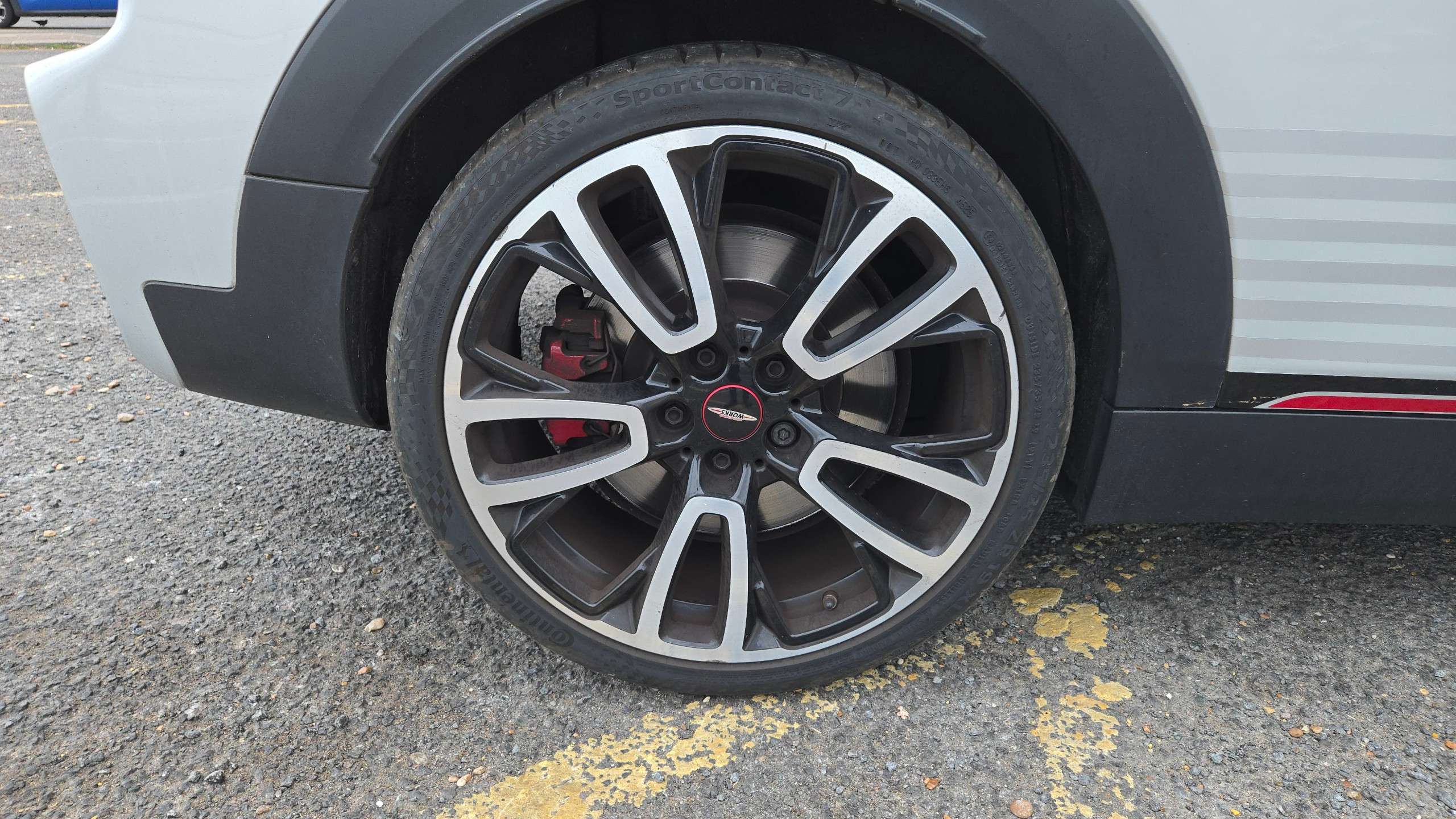 2019 MINI CLUBMAN 2019 MINI CLUBMAN