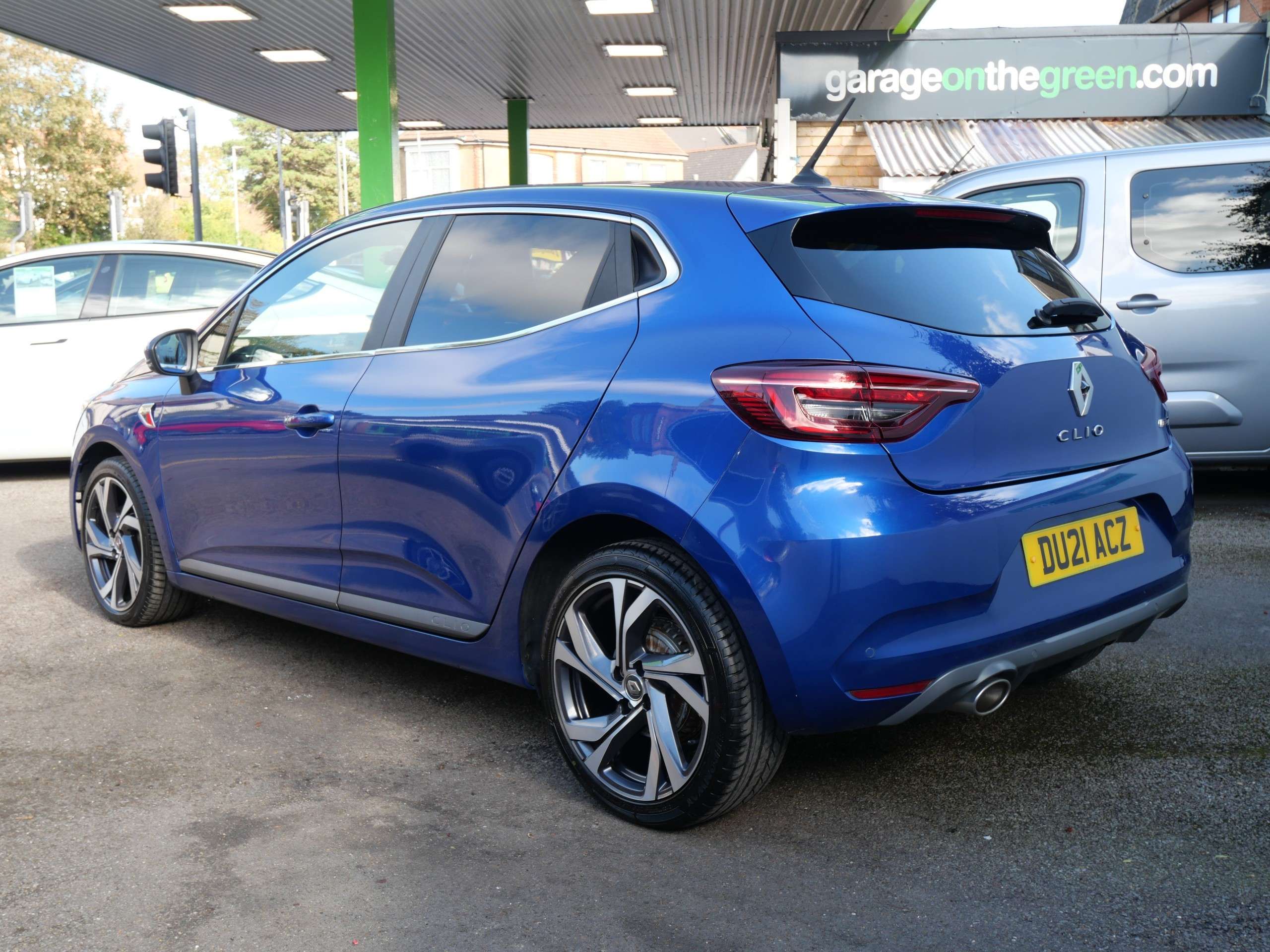 2021 RENAULT CLIO 2021 RENAULT CLIO
