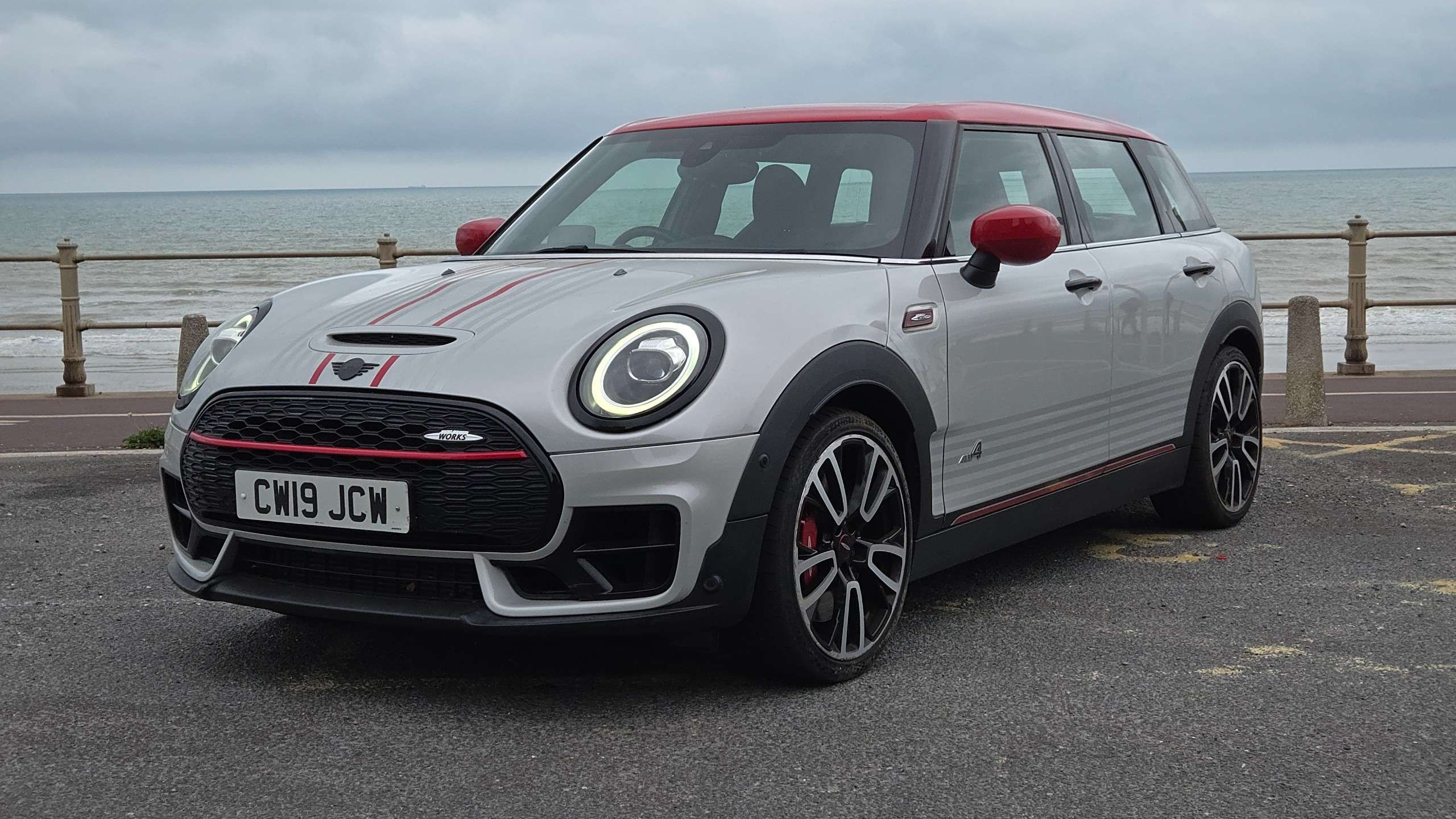 A 2019 MINI CLUBMAN 2.0 John Cooper Works Steptronic ALL4 Euro 6 (s/s) (306 ps) 6dr A 2019 MINI CLUBMAN 2.0 John Cooper Works Steptronic ALL4 Euro 6 (s/s) (306 ps) 6dr