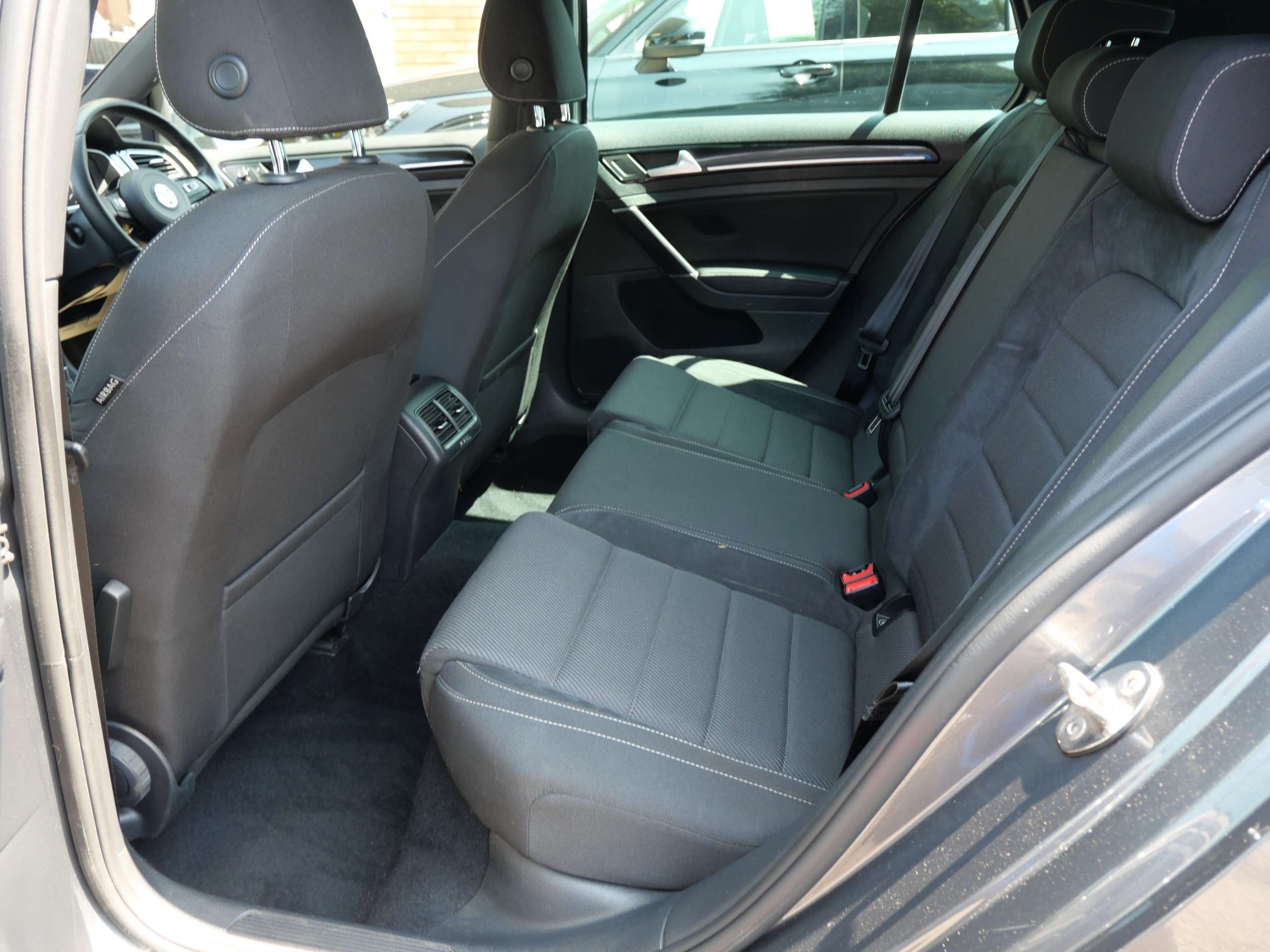 2017 VOLKSWAGEN GOLF 2017 VOLKSWAGEN GOLF