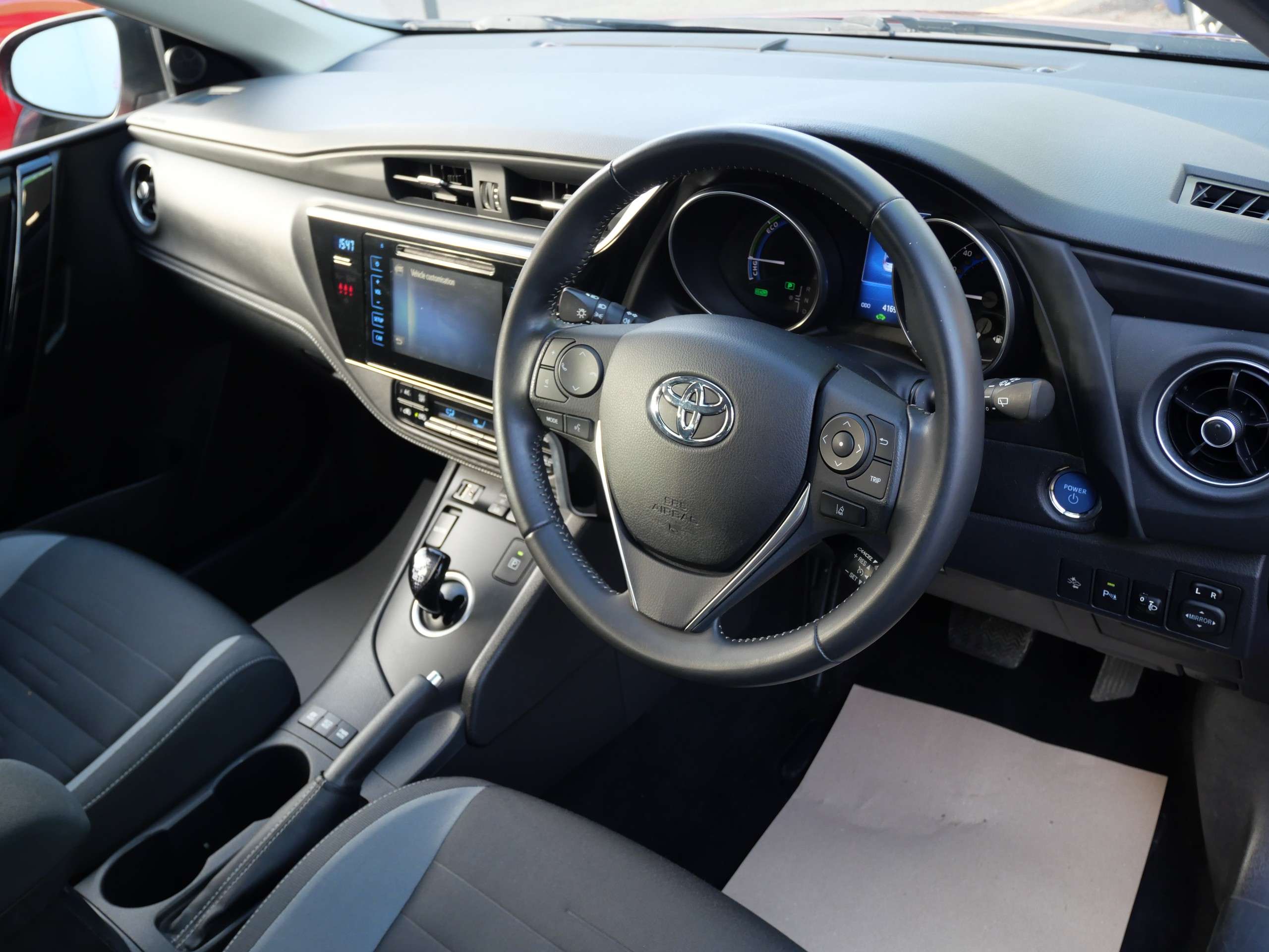 2017 TOYOTA AURIS 2017 TOYOTA AURIS