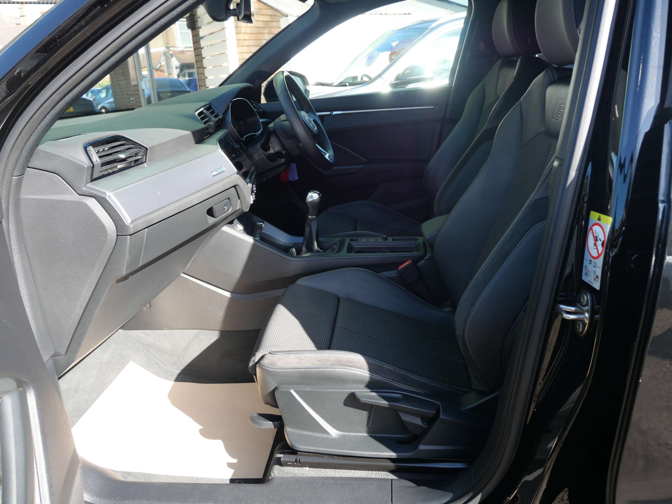 2019 AUDI Q3 2019 AUDI Q3