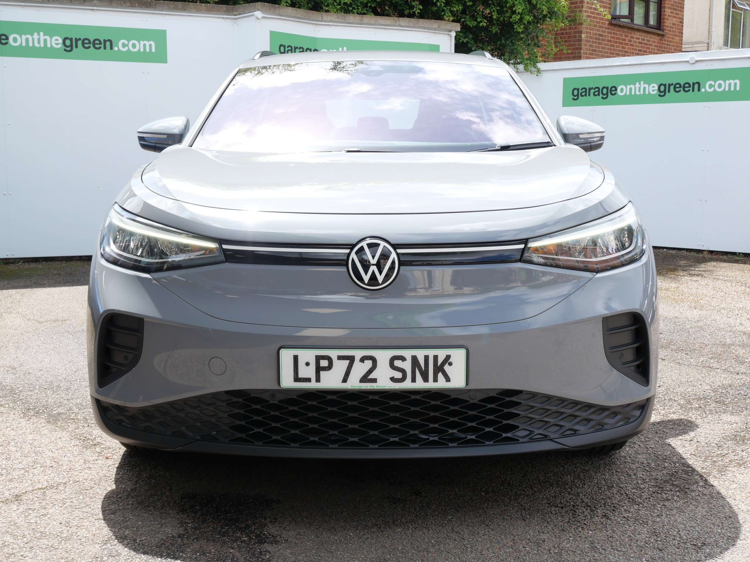 A 2023 VOLKSWAGEN ID.4 Pure 52kWh Life Electric Auto 5dr 1 Owner A 2023 VOLKSWAGEN ID.4 Pure 52kWh Life Electric Auto 5dr 1 Owner