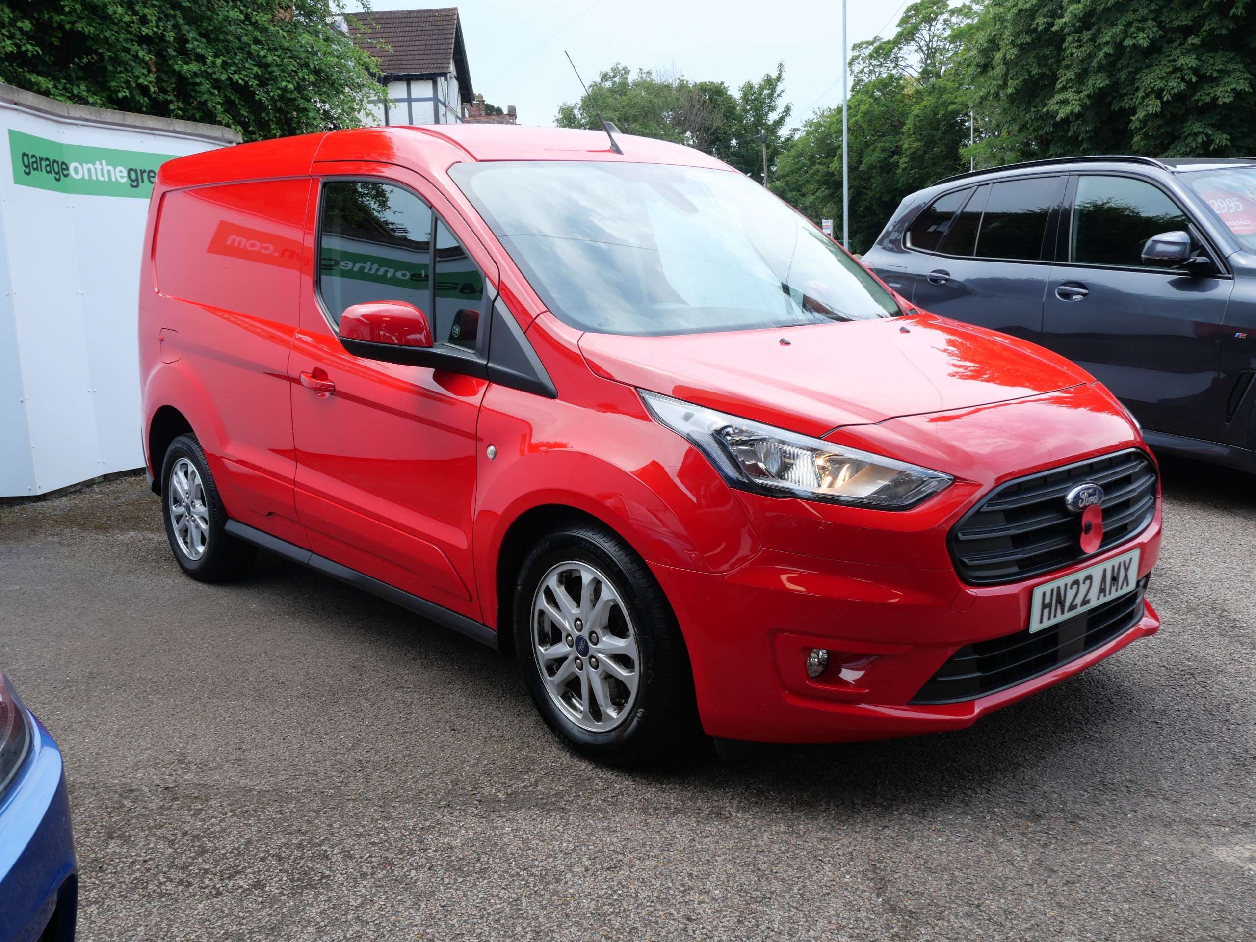 A 2022 FORD TRANSIT CONNECT 1.5 240 EcoBlue Limited Auto L1 Euro 6 (s/s) 5dr A 2022 FORD TRANSIT CONNECT 1.5 240 EcoBlue Limited Auto L1 Euro 6 (s/s) 5dr