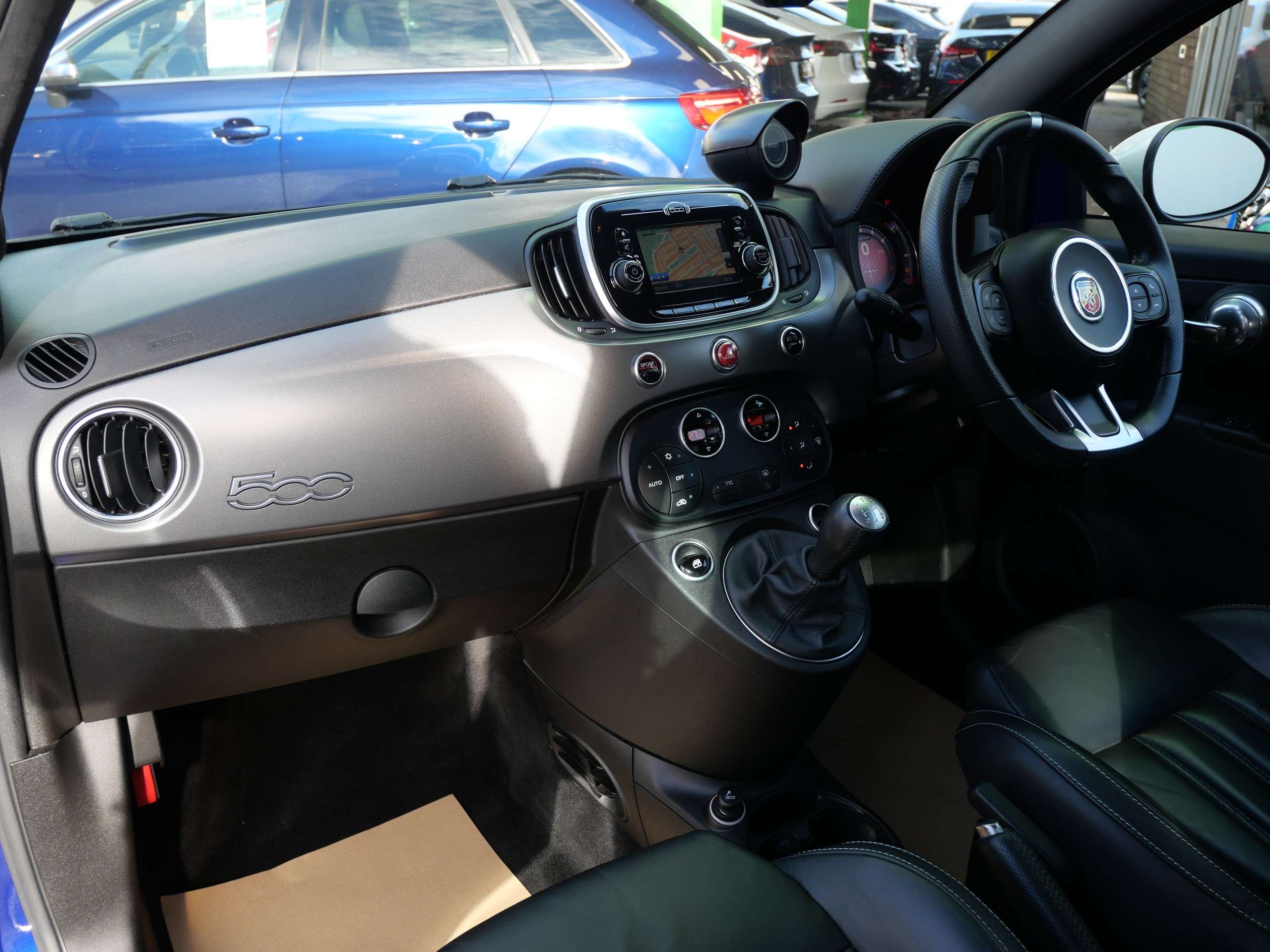 2017 ABARTH 595 2017 ABARTH 595