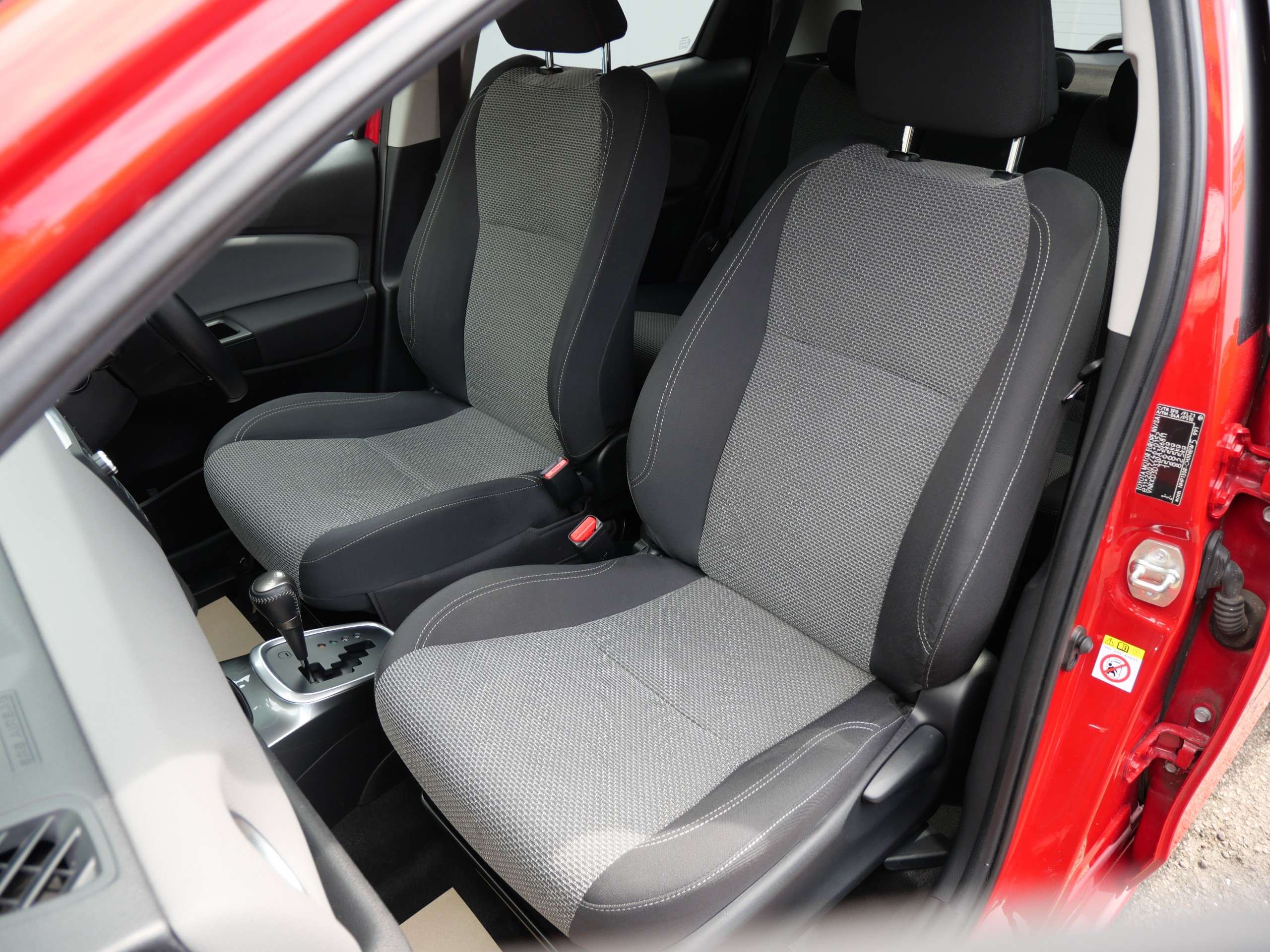 2017 TOYOTA YARIS 2017 TOYOTA YARIS