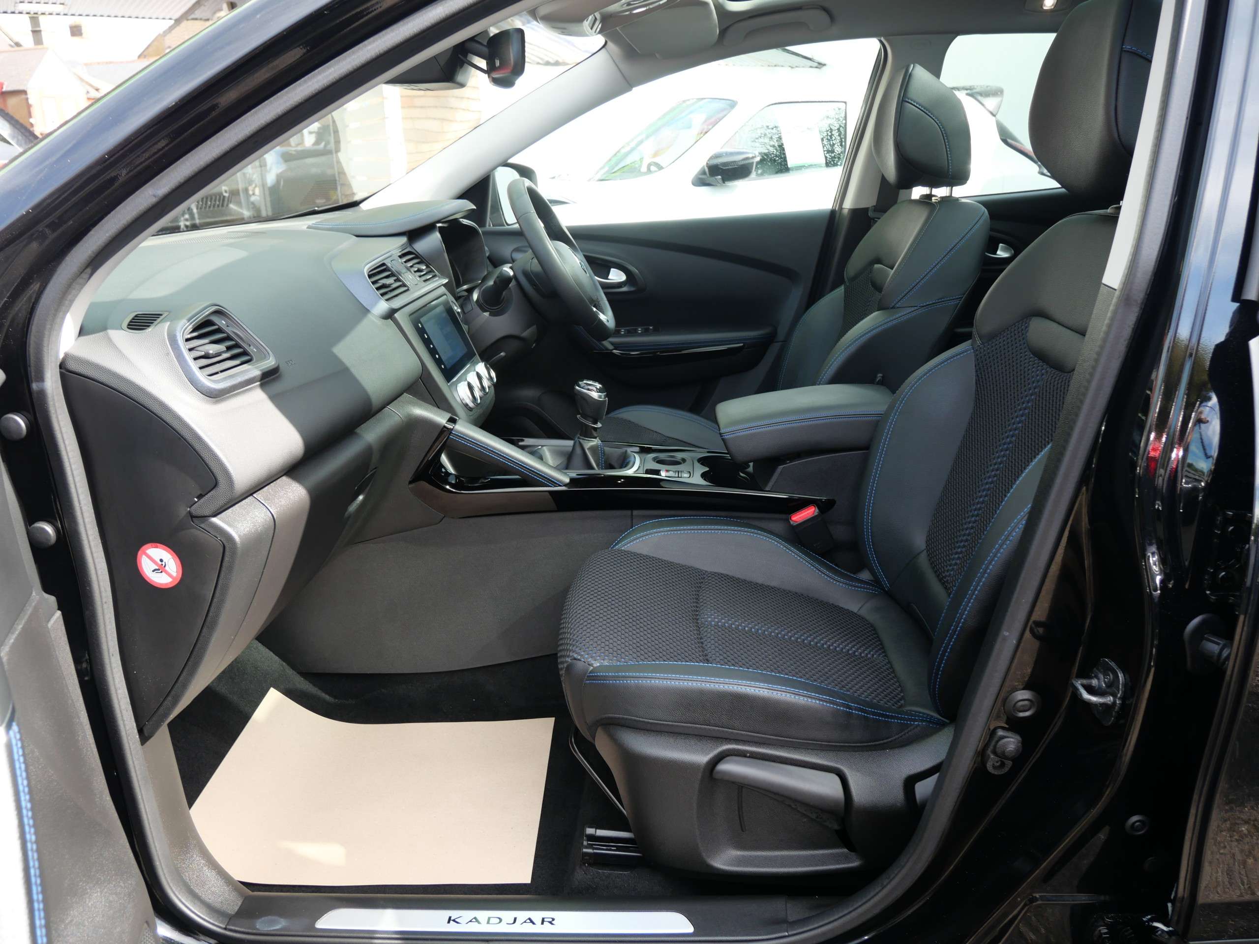2019 RENAULT KADJAR 2019 RENAULT KADJAR