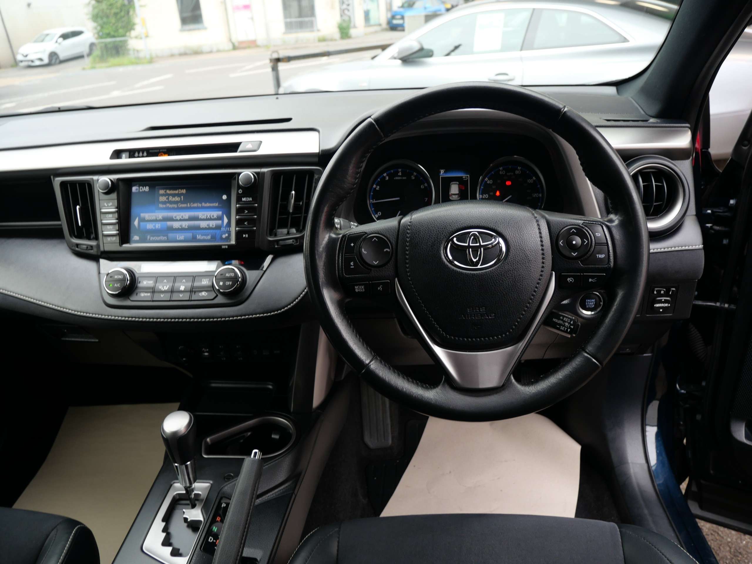 2017 TOYOTA RAV4 2017 TOYOTA RAV4