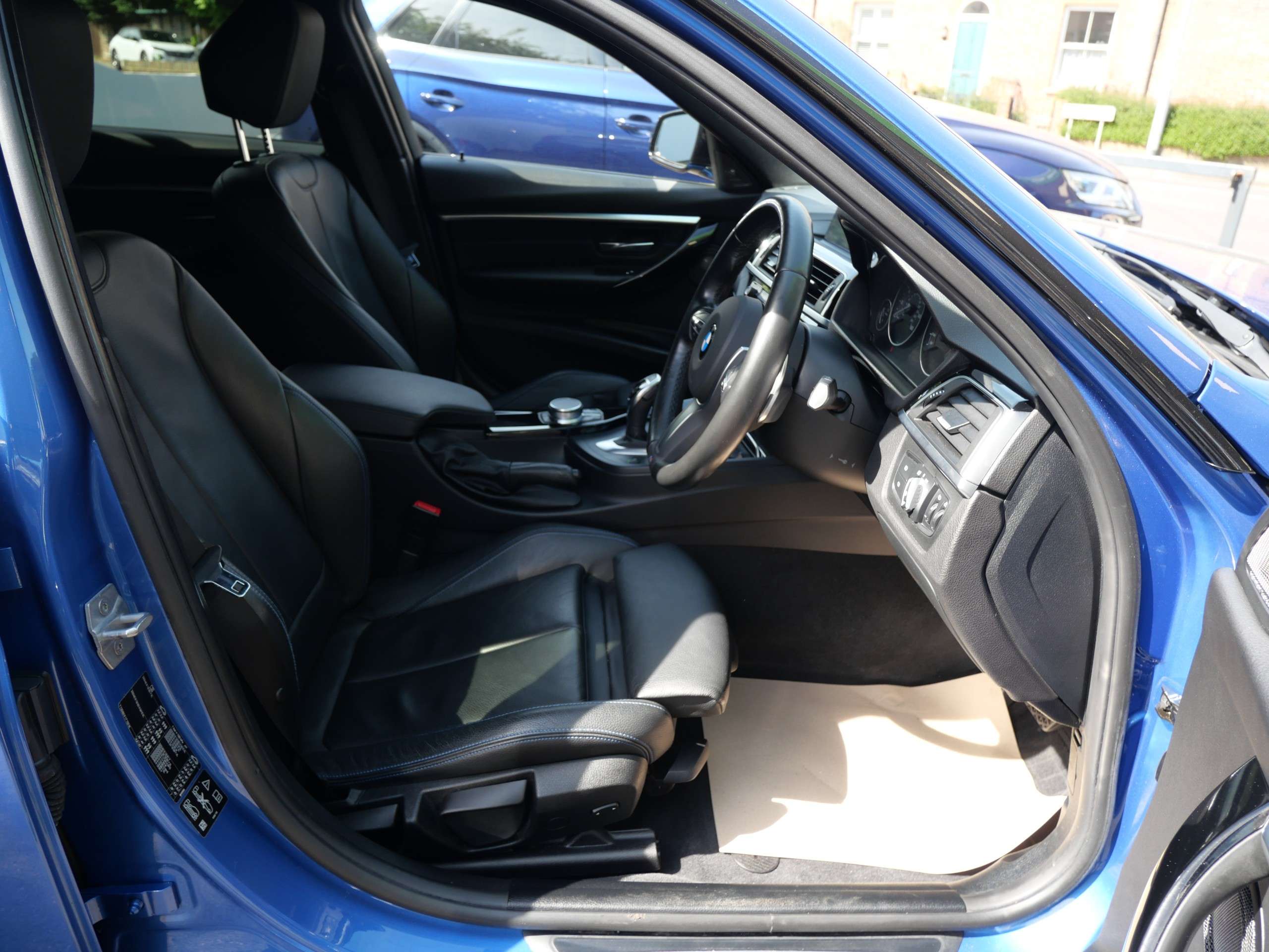 2019 BMW 3 SERIES 2019 BMW 3 SERIES
