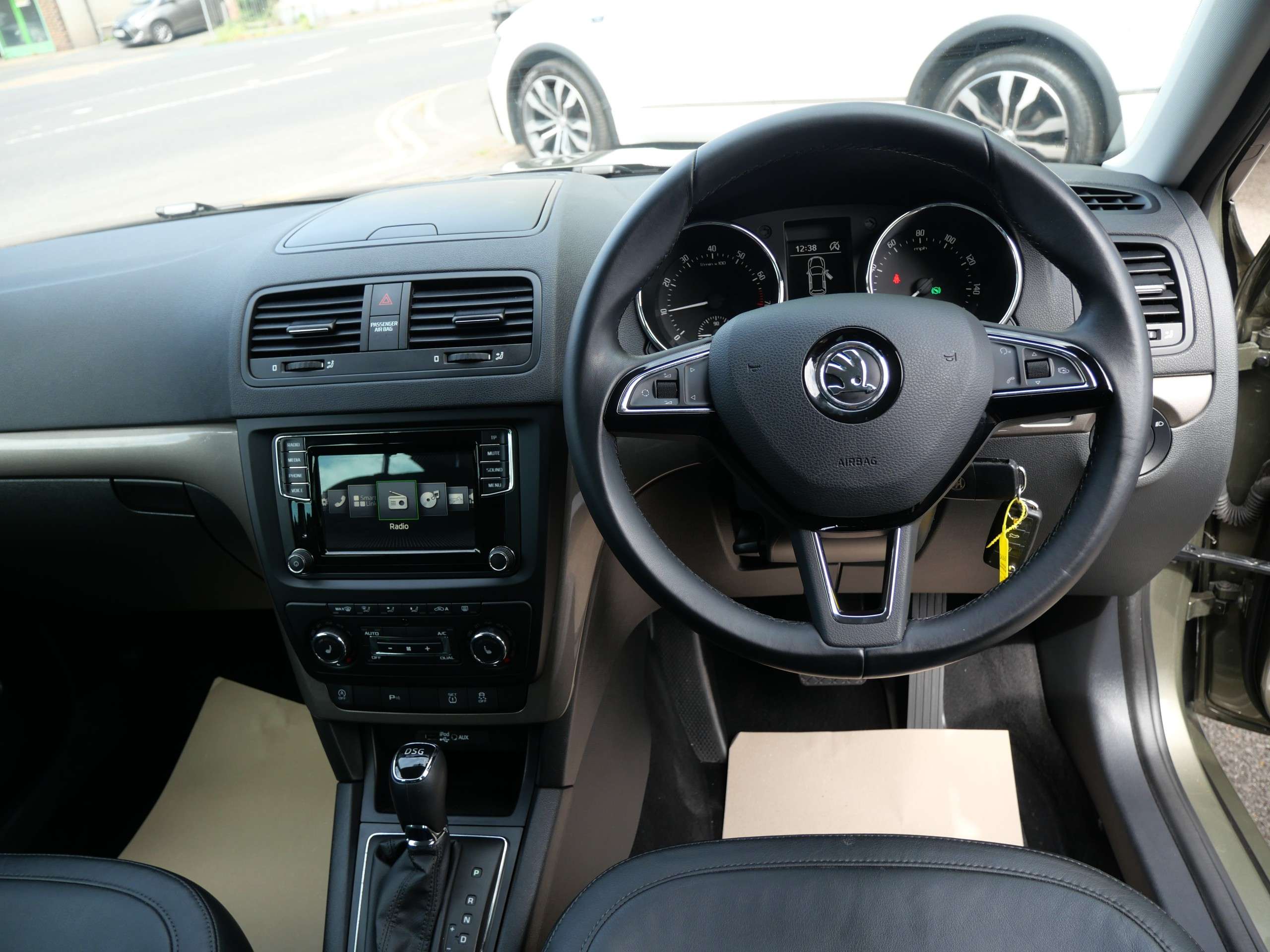 2015 SKODA YETI 2015 SKODA YETI
