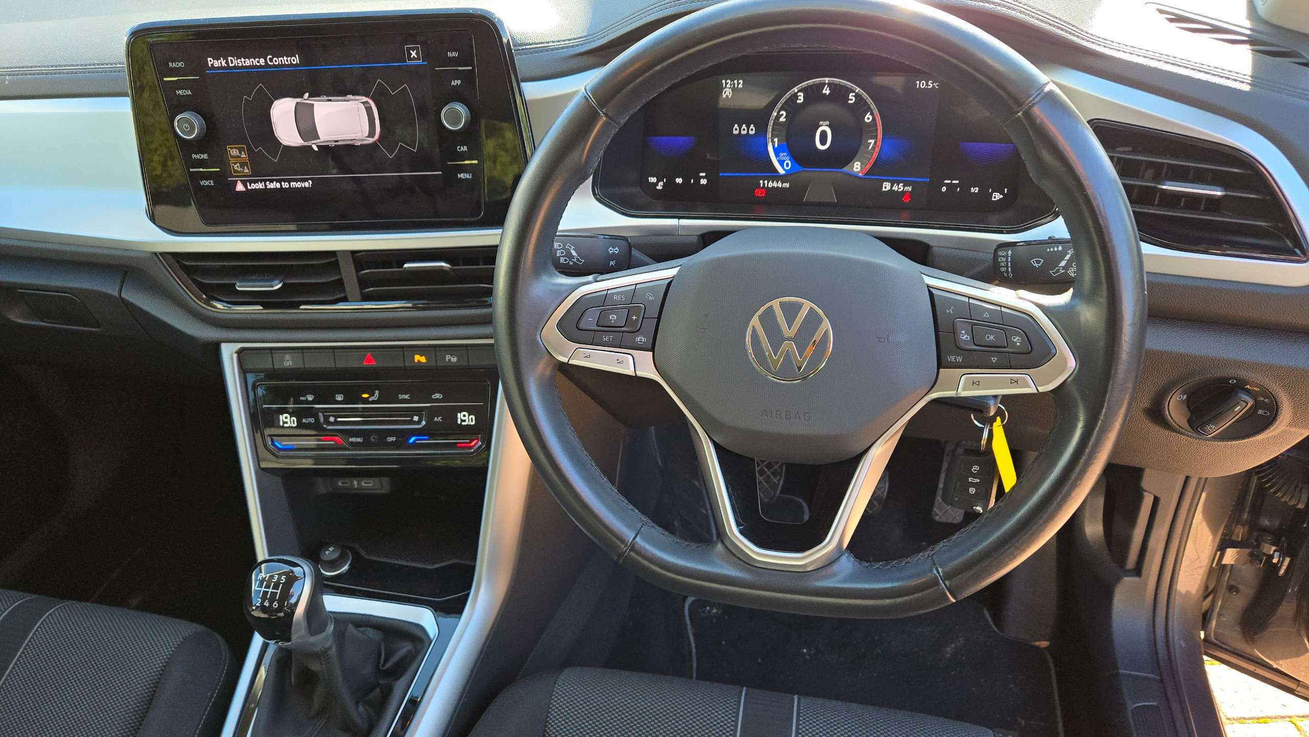 2023 VOLKSWAGEN T-ROC 2023 VOLKSWAGEN T-ROC