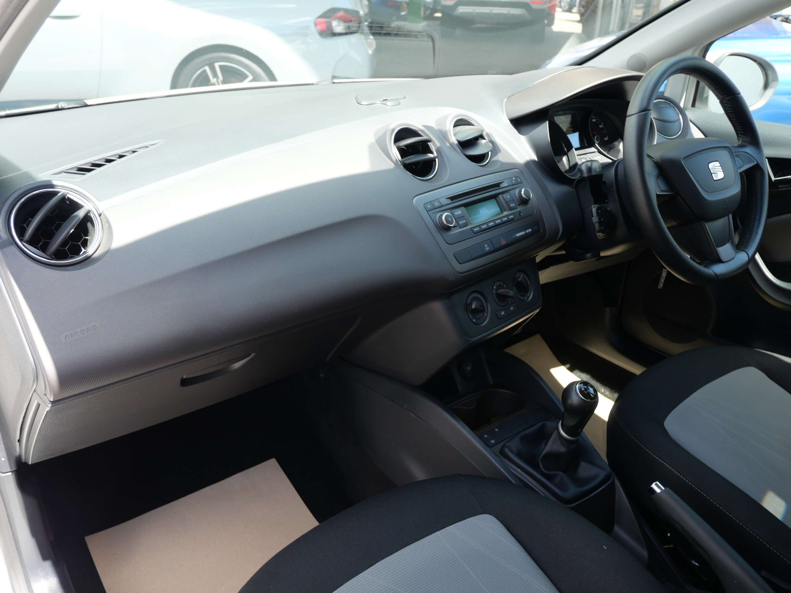 2013 SEAT IBIZA 2013 SEAT IBIZA
