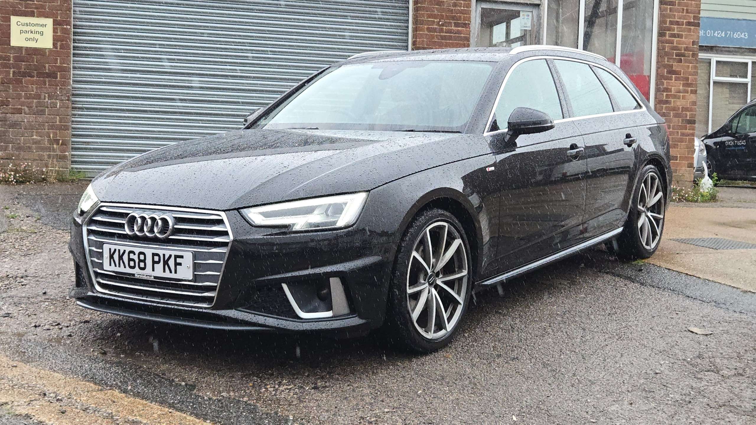 A 2019 AUDI A4 AVANT 2.0 TFSI 35 S line Euro 6 (s/s) 5dr A 2019 AUDI A4 AVANT 2.0 TFSI 35 S line Euro 6 (s/s) 5dr