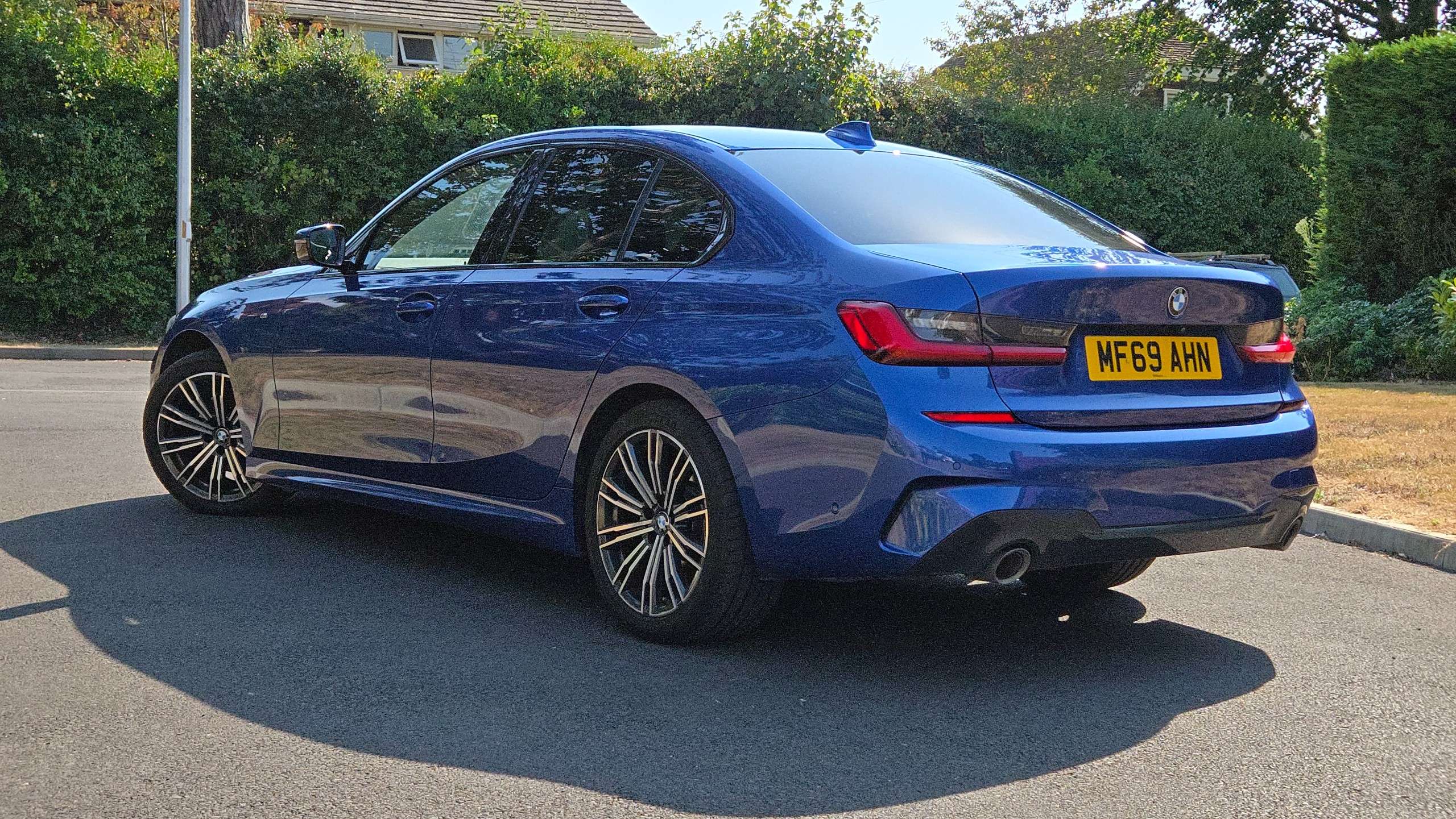 A 2019 BMW 3 SERIES 2.0 320i M Sport Auto Euro 6 (s/s) 4dr A 2019 BMW 3 SERIES 2.0 320i M Sport Auto Euro 6 (s/s) 4dr