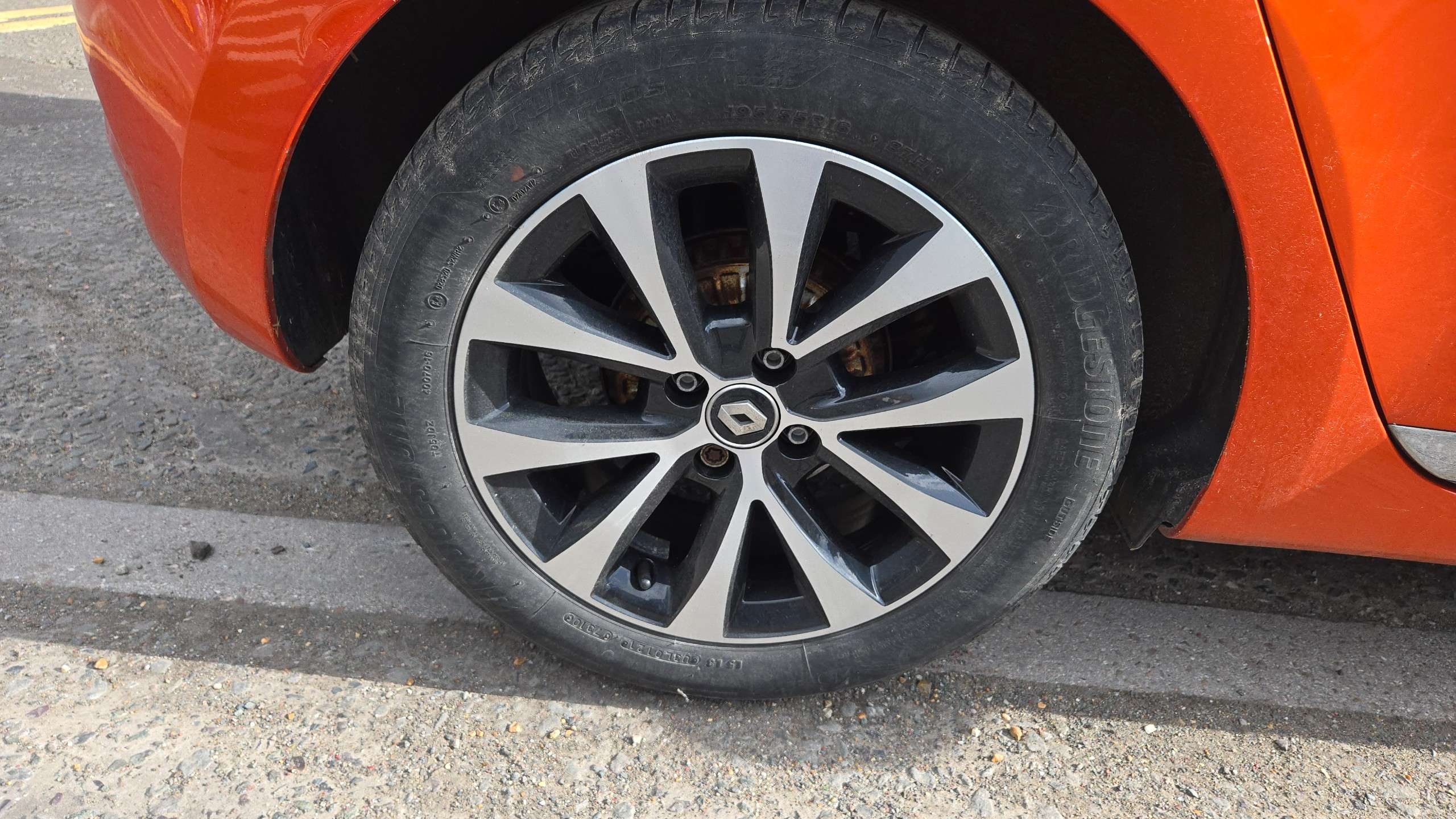 2021 RENAULT CLIO 2021 RENAULT CLIO