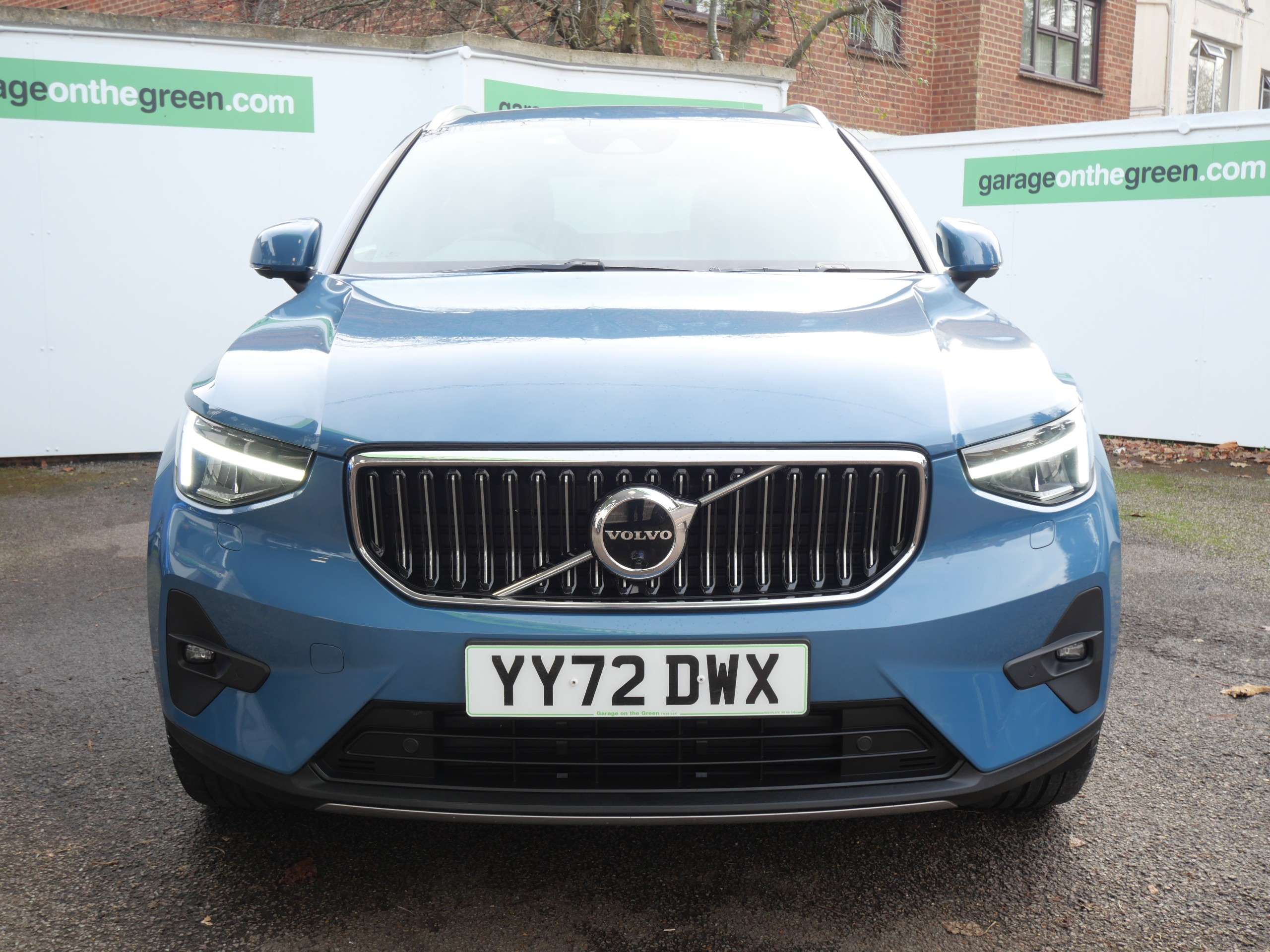 A 2022 VOLVO XC40 1.5h T5 Recharge 10.7kWh Ultimate Bright Plug-in Hybrid Auto Euro 6 (s/s) (262 ps) 5dr A 2022 VOLVO XC40 1.5h T5 Recharge 10.7kWh Ultimate Bright Plug-in Hybrid Auto Euro 6 (s/s) (262 ps) 5dr