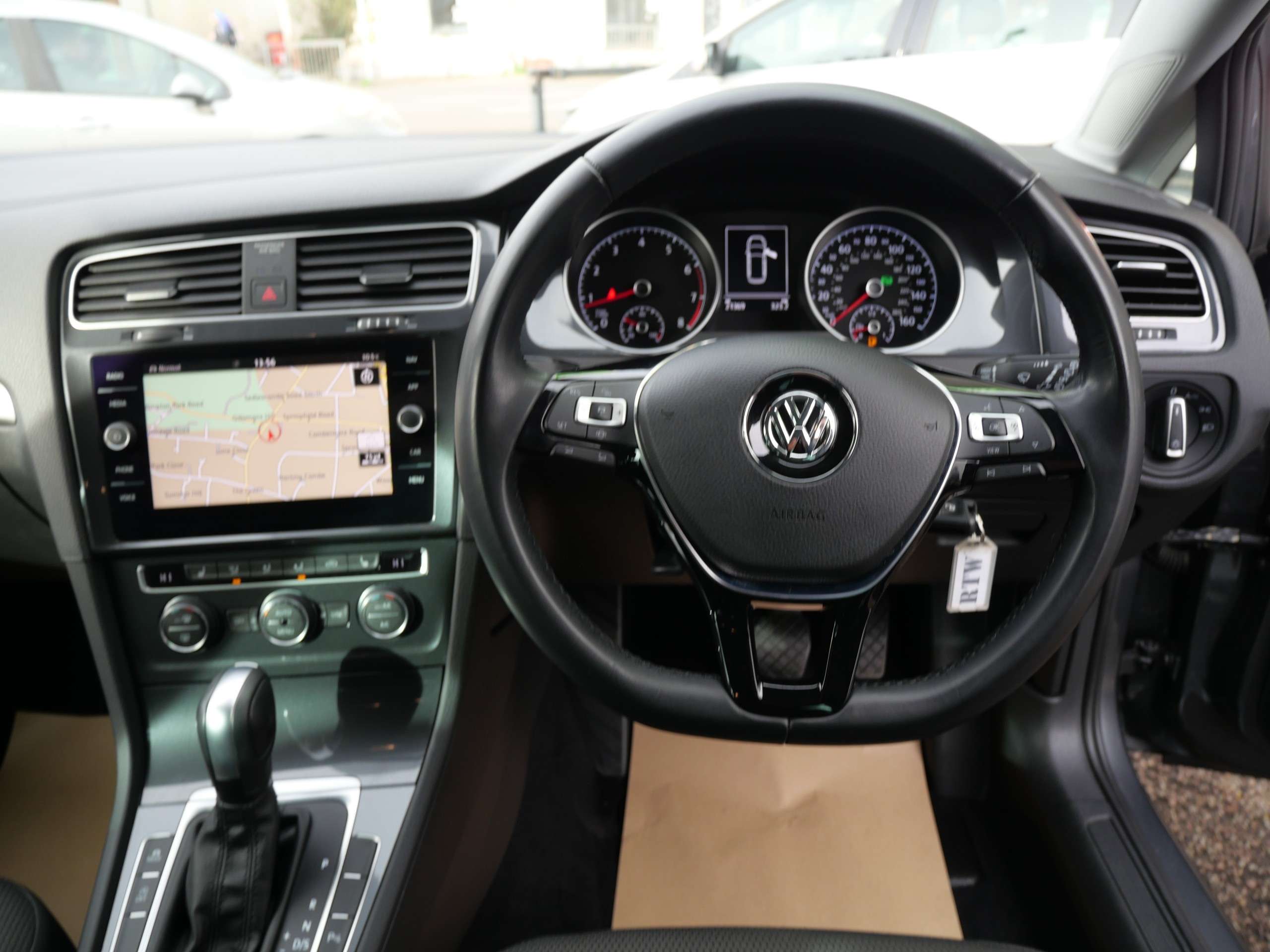 2019 VOLKSWAGEN GOLF 2019 VOLKSWAGEN GOLF