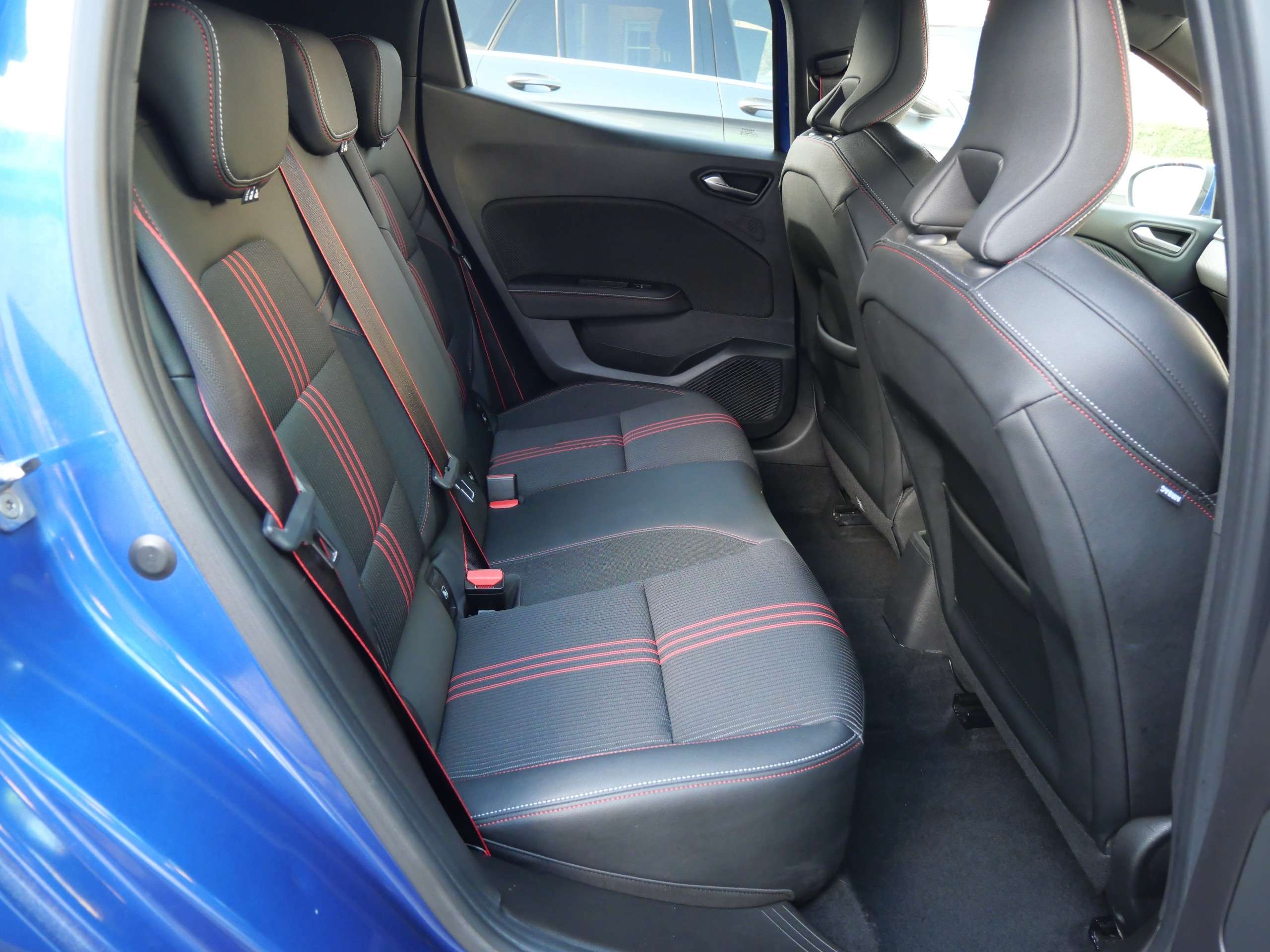 2021 RENAULT CLIO 2021 RENAULT CLIO