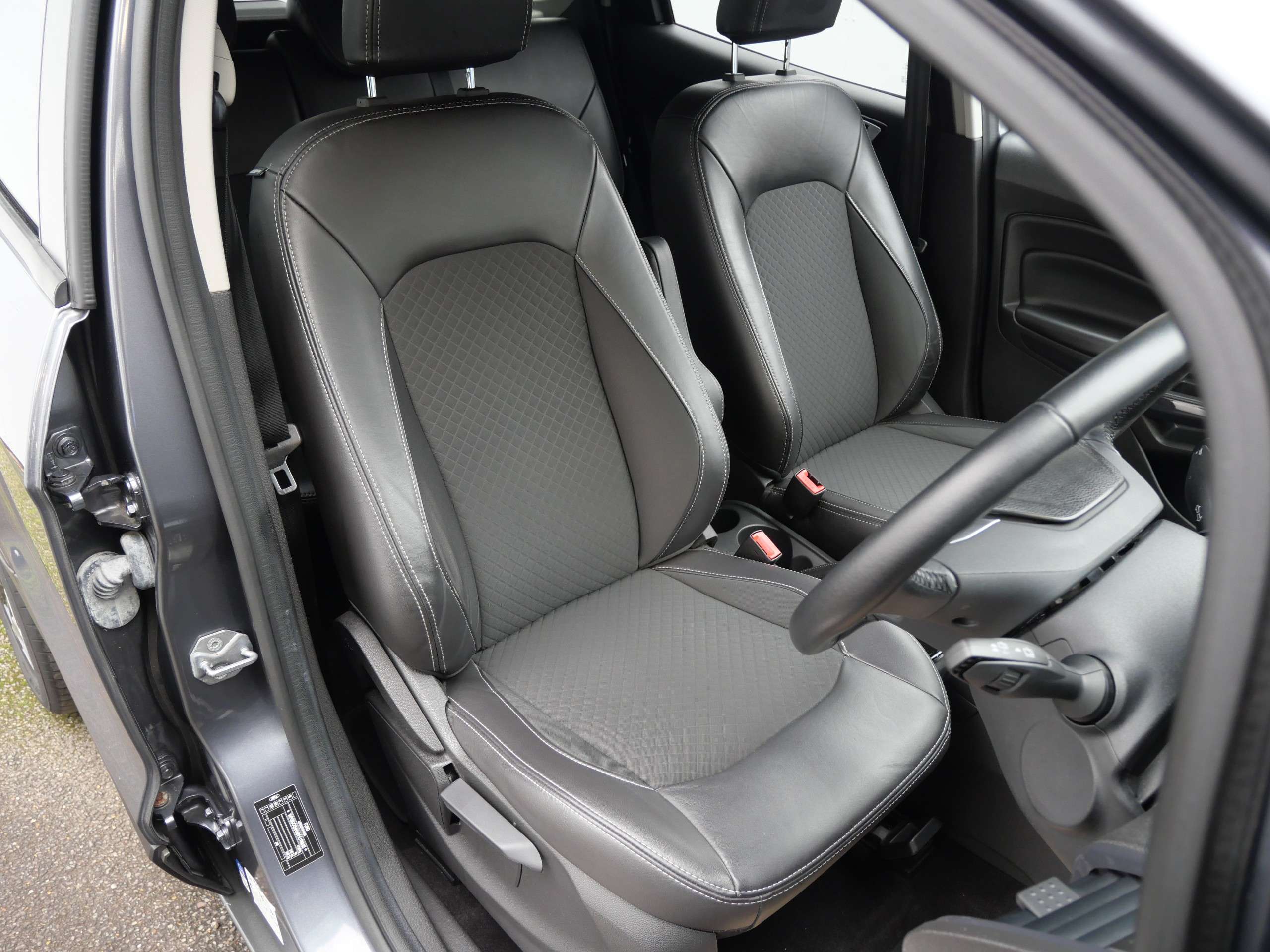 2017 FORD ECOSPORT 2017 FORD ECOSPORT
