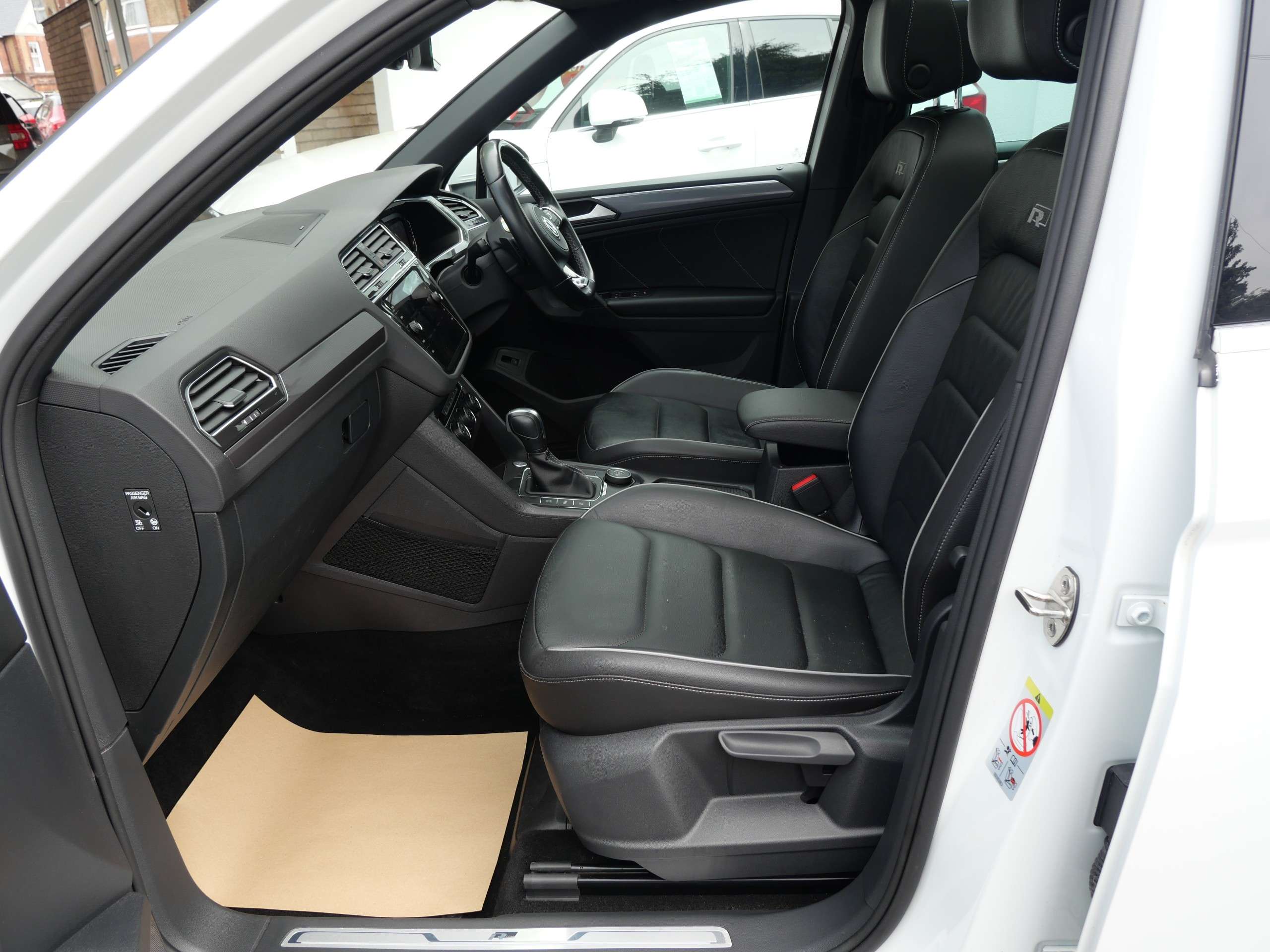 2019 VOLKSWAGEN TIGUAN 2019 VOLKSWAGEN TIGUAN