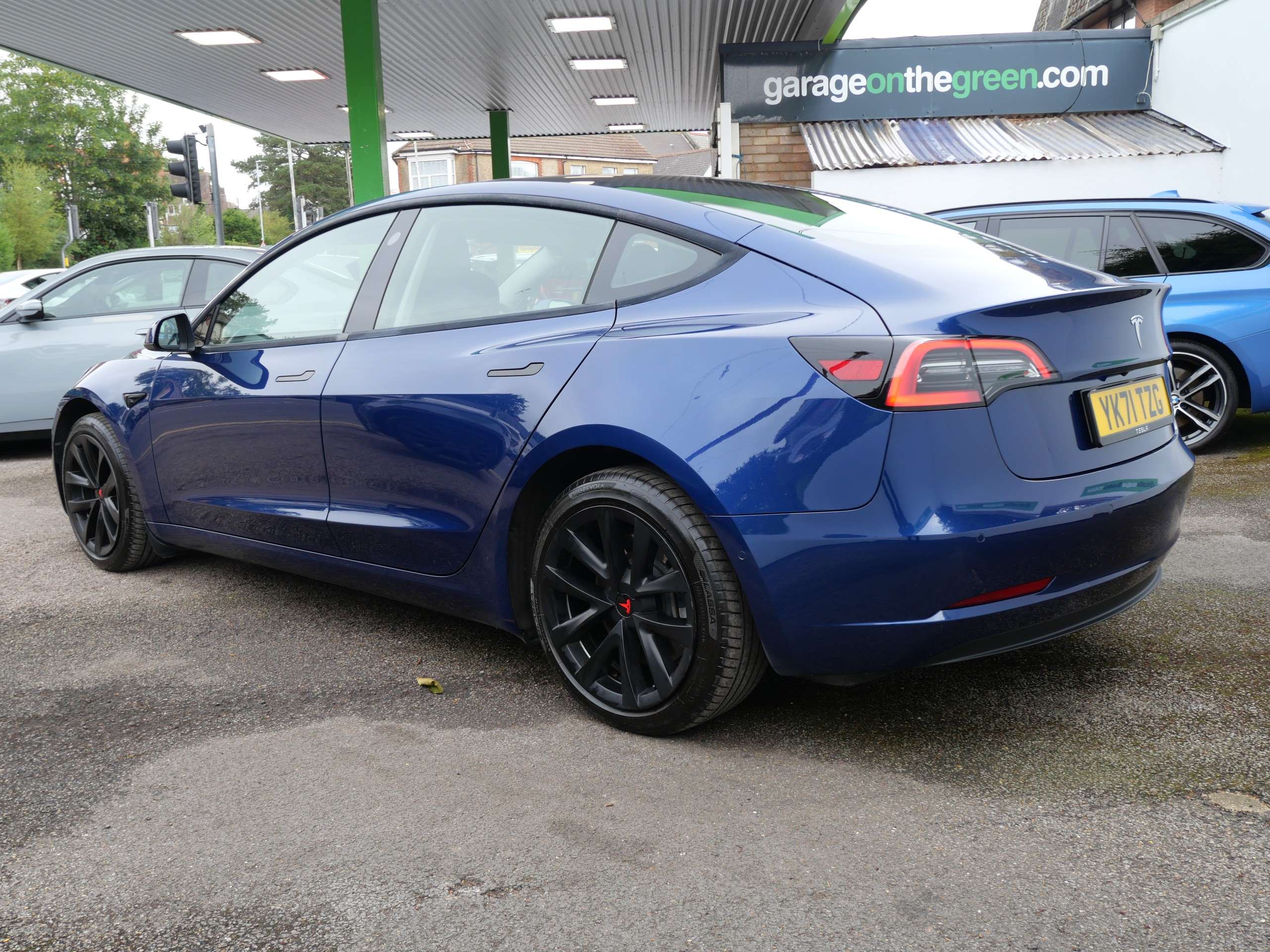 2021 TESLA MODEL 3 2021 TESLA MODEL 3