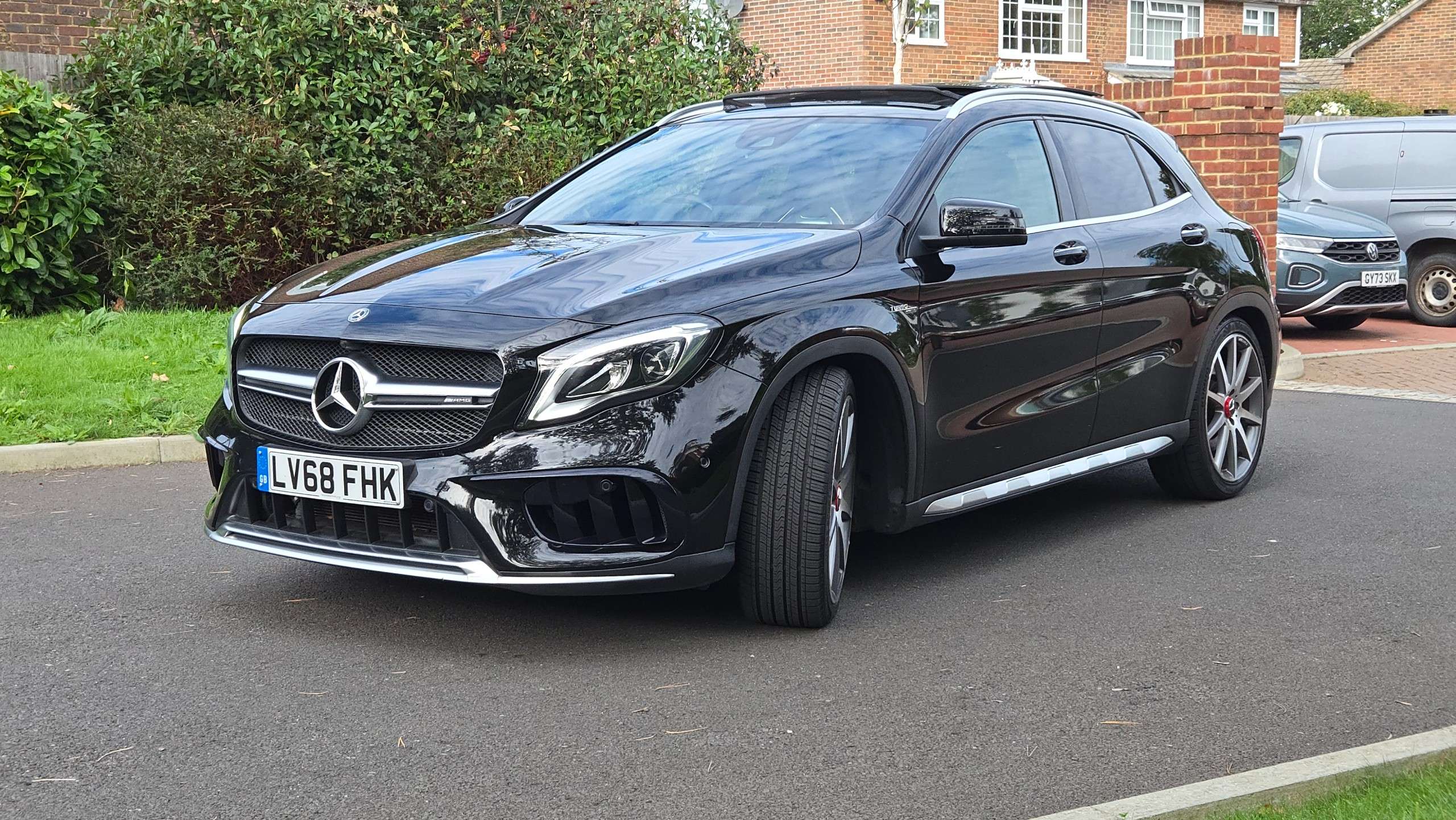 A 2018 MERCEDES-BENZ GLA 2.0 GLA45 AMG (Premium) AMG SpdS DCT 4MATIC Euro 6 (s/s) (381 ps) 5dr Only 23000 Miles A 2018 MERCEDES-BENZ GLA 2.0 GLA45 AMG (Premium) AMG SpdS DCT 4MATIC Euro 6 (s/s) (381 ps) 5dr Only 23000 Miles