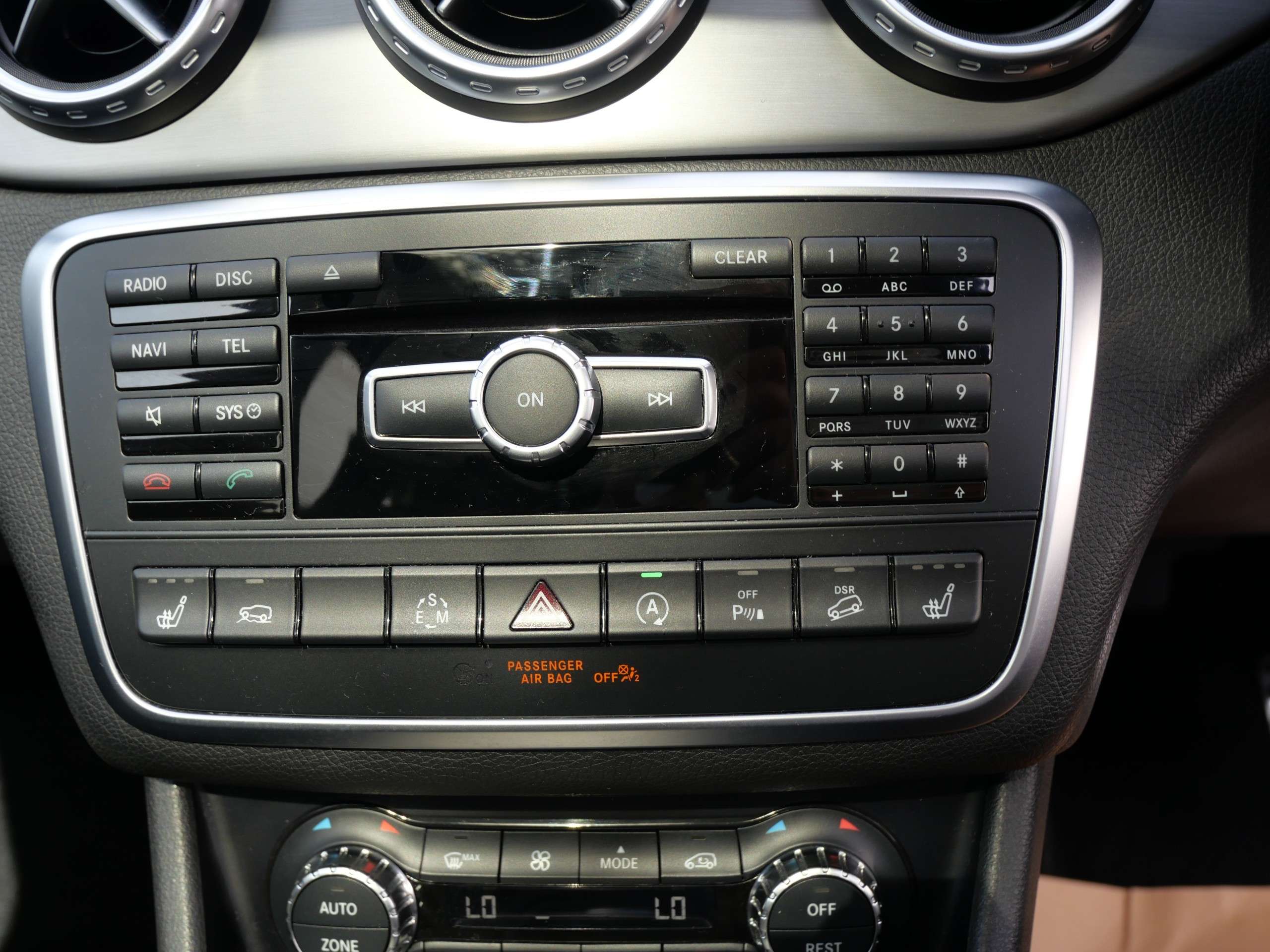 2015 MERCEDES-BENZ GLA 2015 MERCEDES-BENZ GLA