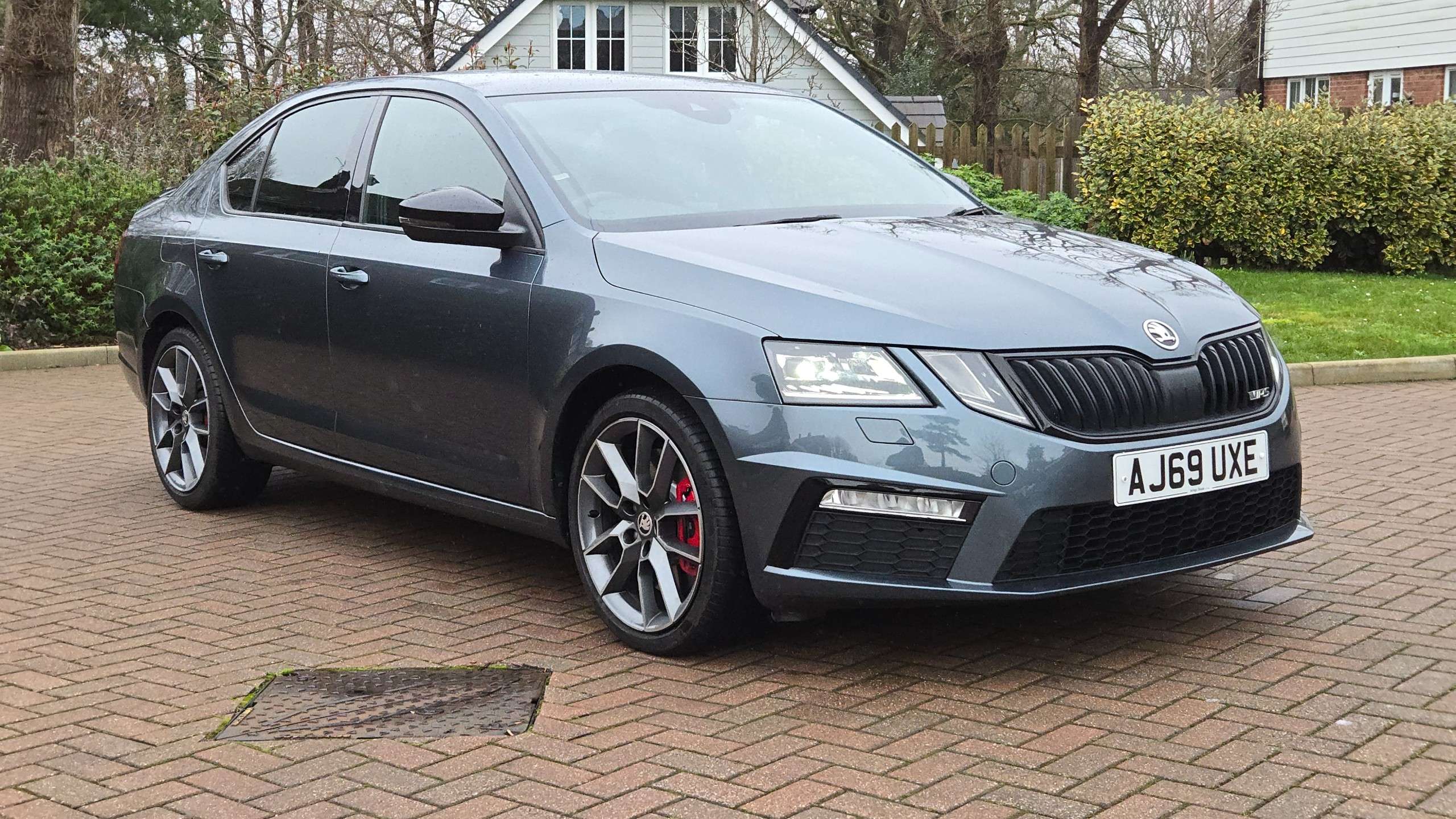 A 2019 SKODA OCTAVIA 2.0 TSI GPF vRS DSG Euro 6 (s/s) (245 ps) 5dr A 2019 SKODA OCTAVIA 2.0 TSI GPF vRS DSG Euro 6 (s/s) (245 ps) 5dr