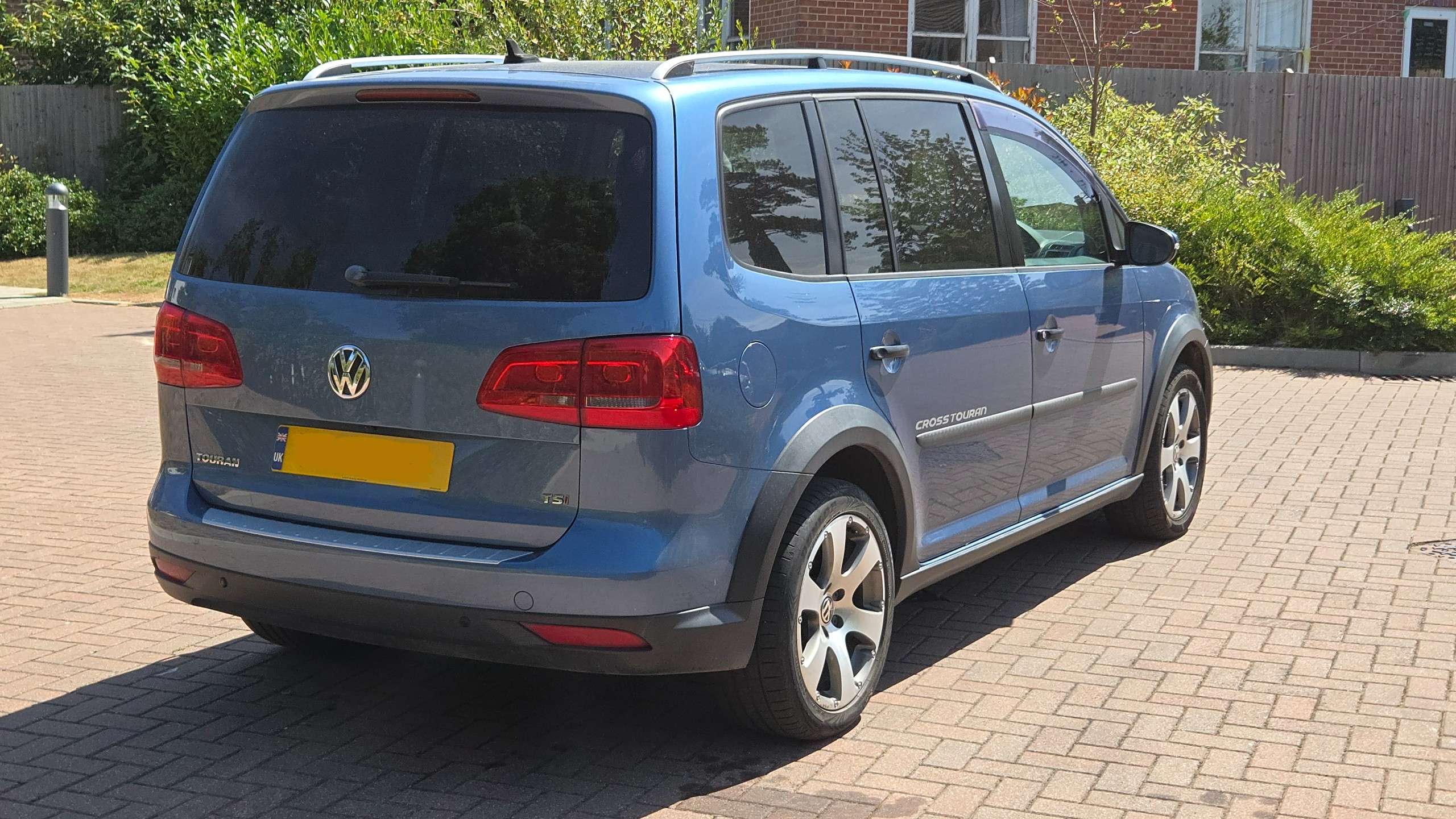 2014 VOLKSWAGEN TOURAN 2014 VOLKSWAGEN TOURAN
