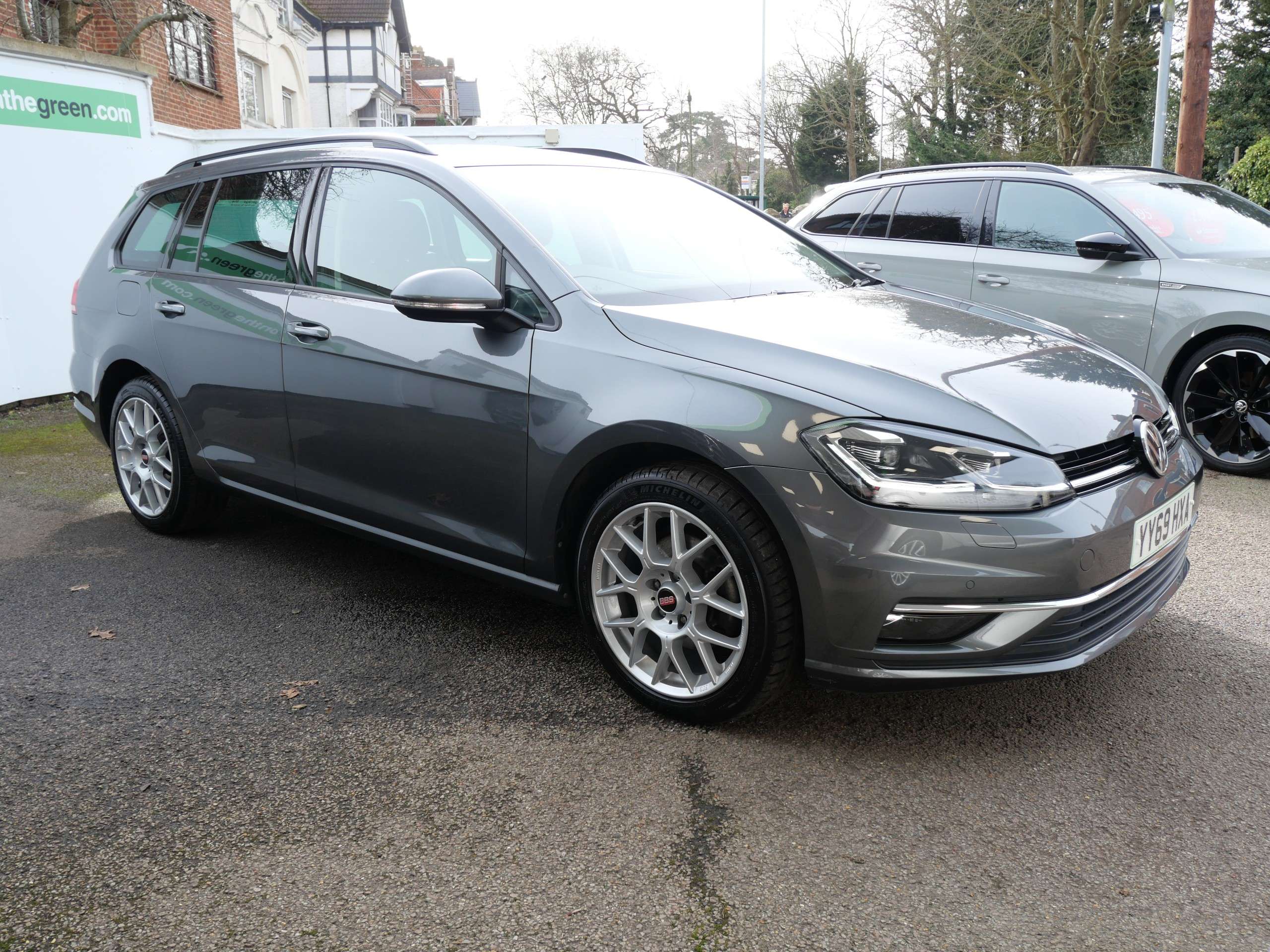 A 2019 VOLKSWAGEN GOLF 1.5 TSI EVO Match Edition DSG Euro 6 (s/s) 5dr Only 21000 Miles A 2019 VOLKSWAGEN GOLF 1.5 TSI EVO Match Edition DSG Euro 6 (s/s) 5dr Only 21000 Miles