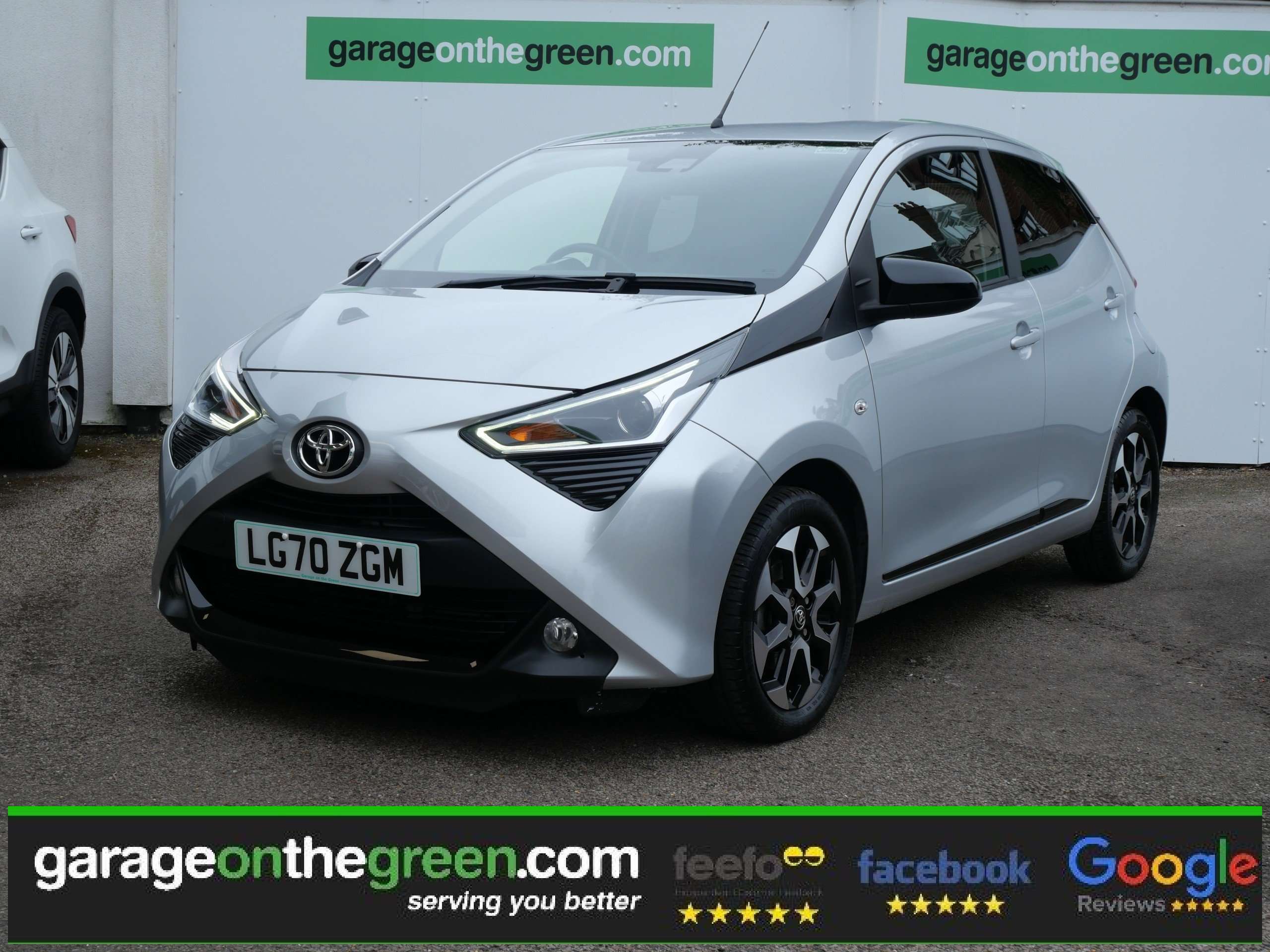 A 2020 TOYOTA AYGO 1.0 VVT-i x-trend x-shift Euro 6 (Safety Sense) 5dr Only 11000 Miles A 2020 TOYOTA AYGO 1.0 VVT-i x-trend x-shift Euro 6 (Safety Sense) 5dr Only 11000 Miles