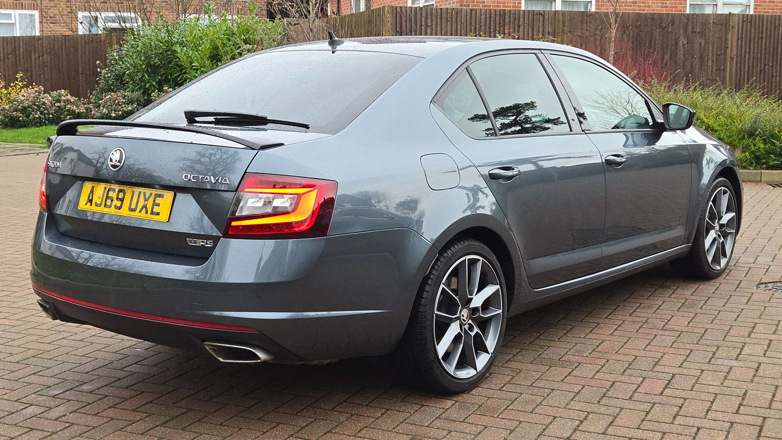 A 2019 SKODA OCTAVIA 2.0 TSI GPF vRS DSG Euro 6 (s/s) (245 ps) 5dr A 2019 SKODA OCTAVIA 2.0 TSI GPF vRS DSG Euro 6 (s/s) (245 ps) 5dr