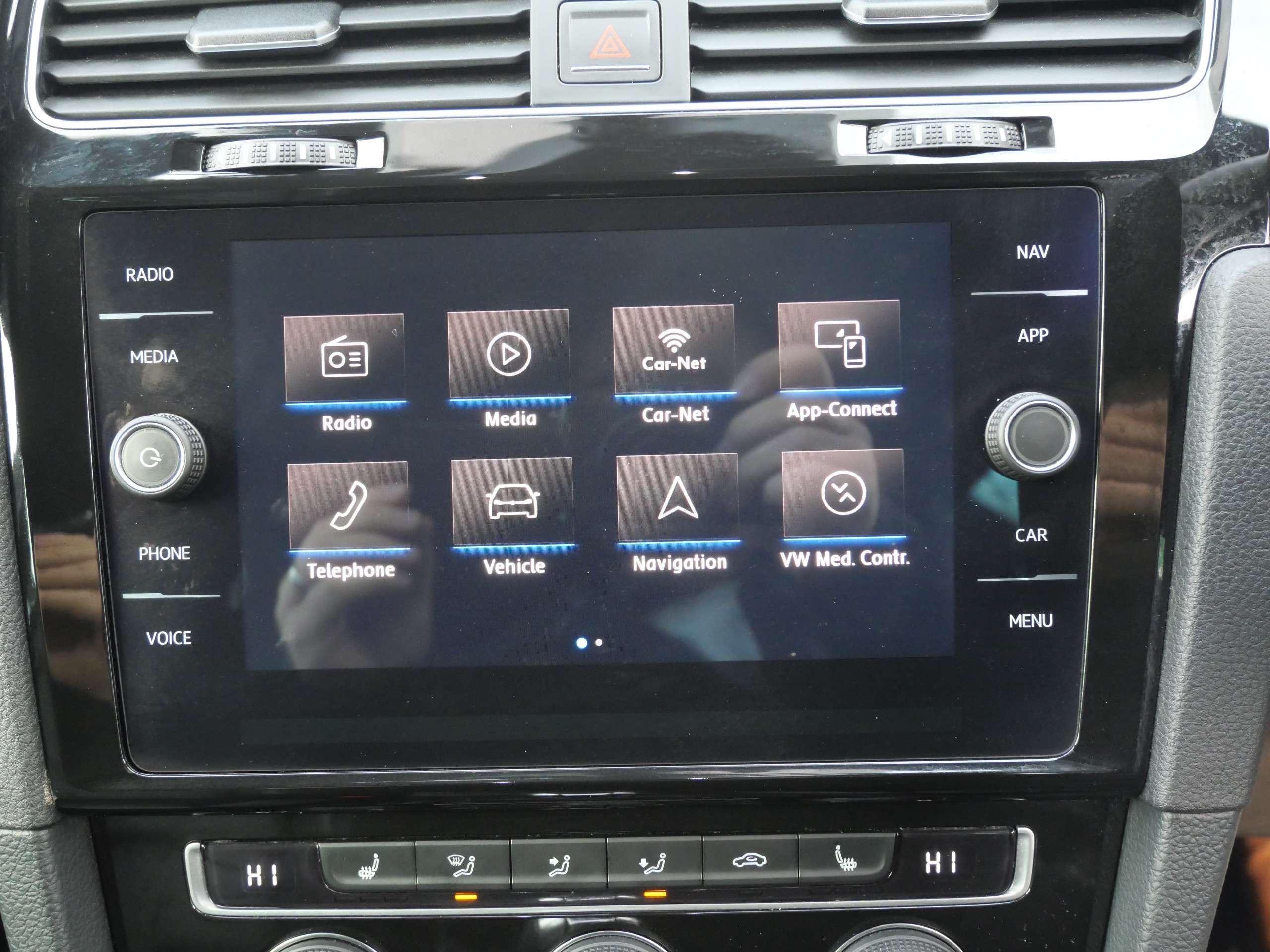 2017 VOLKSWAGEN GOLF 2017 VOLKSWAGEN GOLF