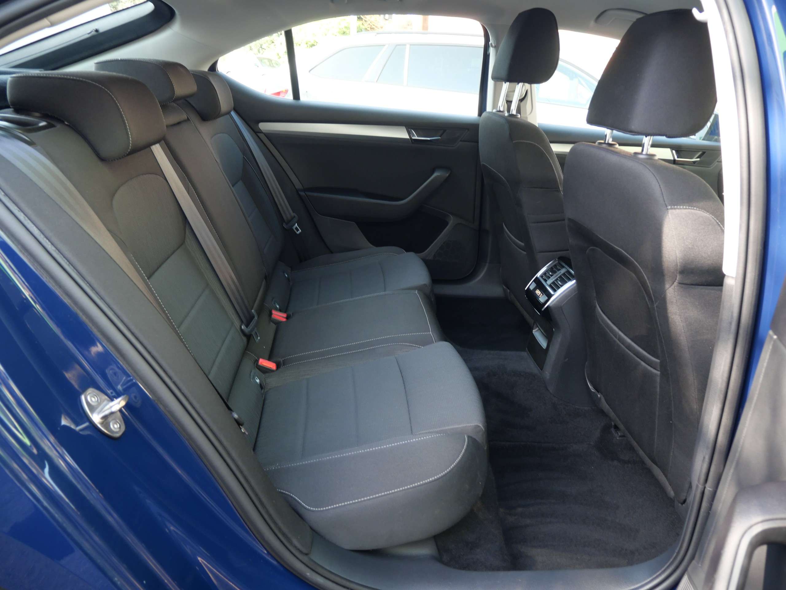 2016 SKODA SUPERB 2016 SKODA SUPERB