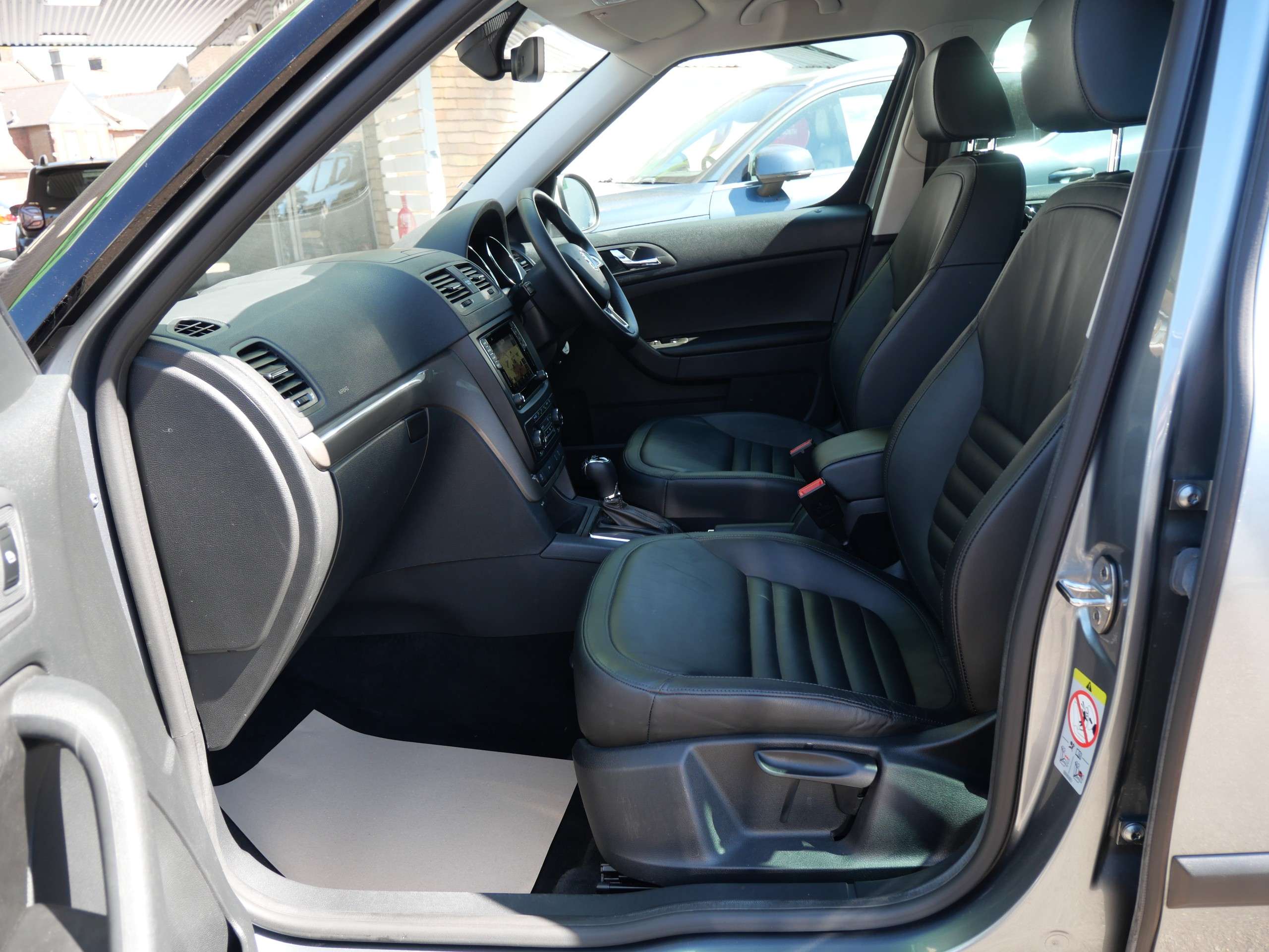 2017 SKODA YETI 2017 SKODA YETI