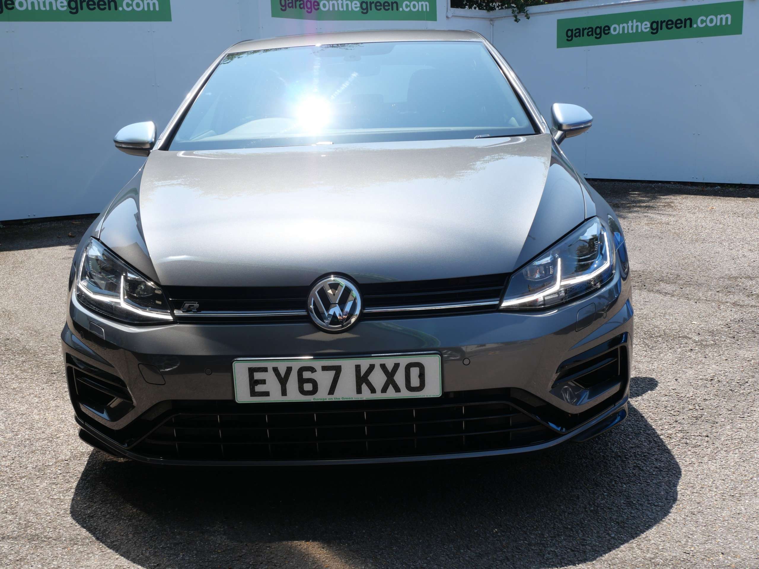 A 2017 VOLKSWAGEN GOLF 2.0 TSI BlueMotion Tech R DSG 4Motion Euro 6 (s/s) (310 ps) 5dr A 2017 VOLKSWAGEN GOLF 2.0 TSI BlueMotion Tech R DSG 4Motion Euro 6 (s/s) (310 ps) 5dr